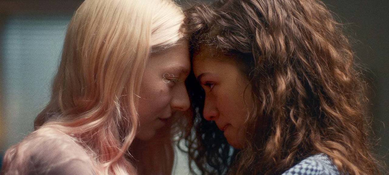 Rue und Jules kommen sich näher.