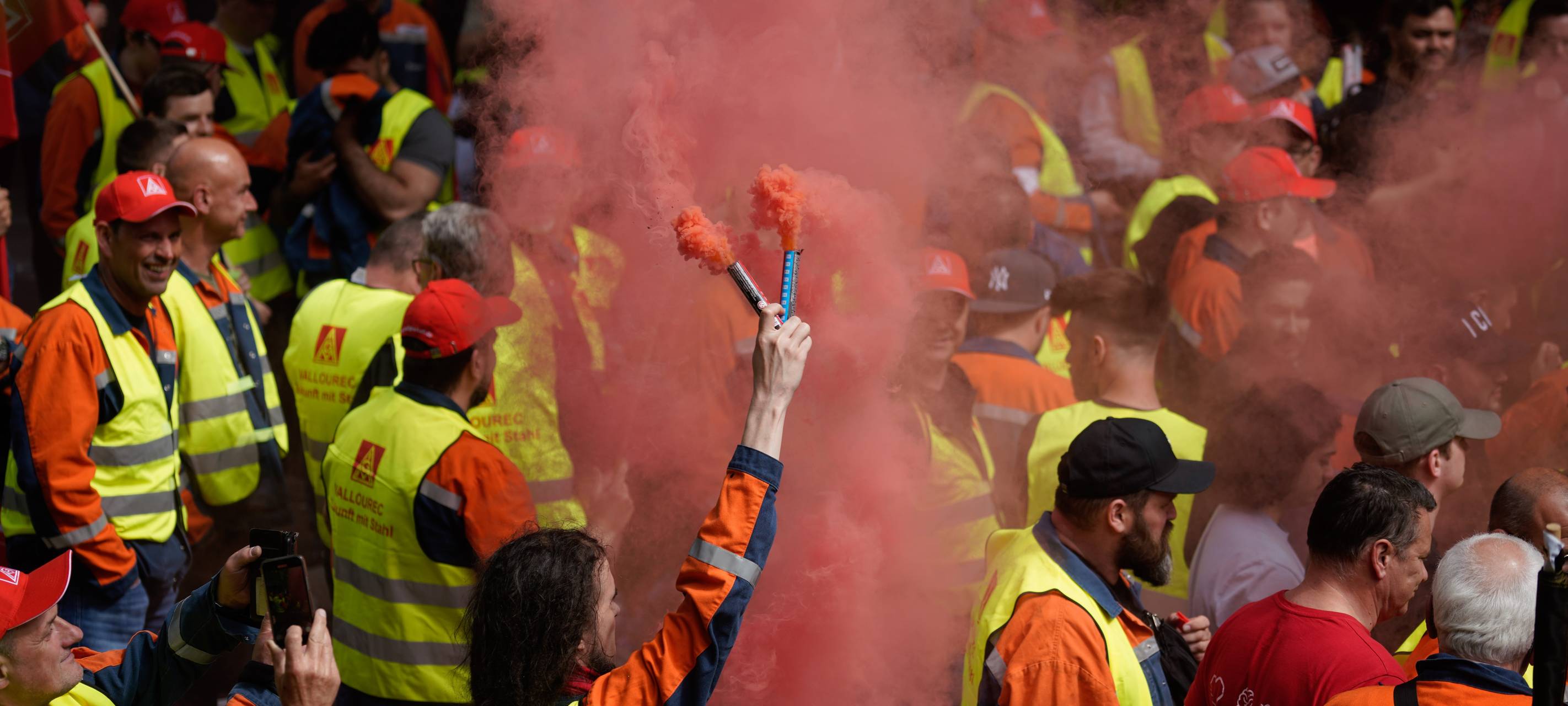 Düsseldorf/Paris: Vallourec-Protest wegen ungewisser Zukunft