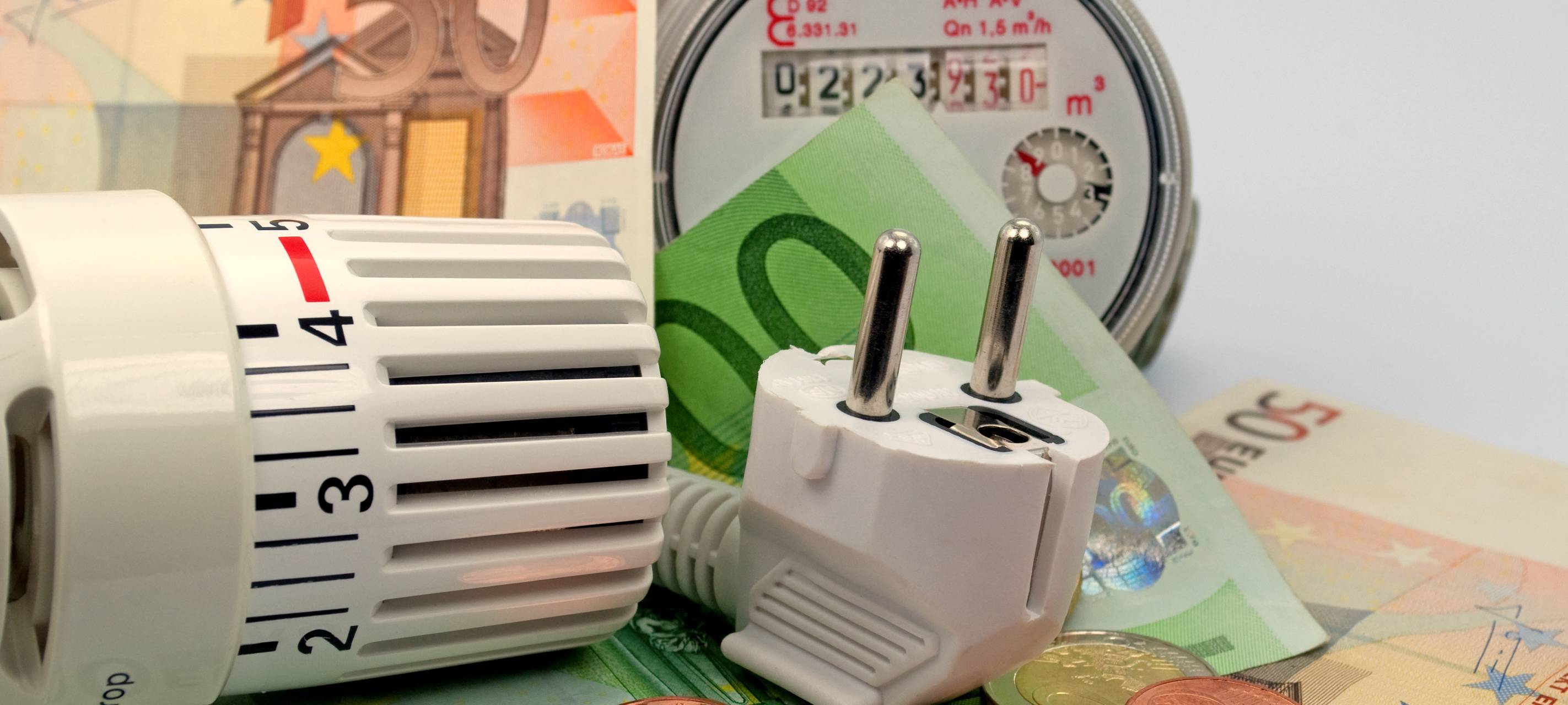 Düsseldorf: Verbraucherzentrale moniert Strom- und Gaspreise