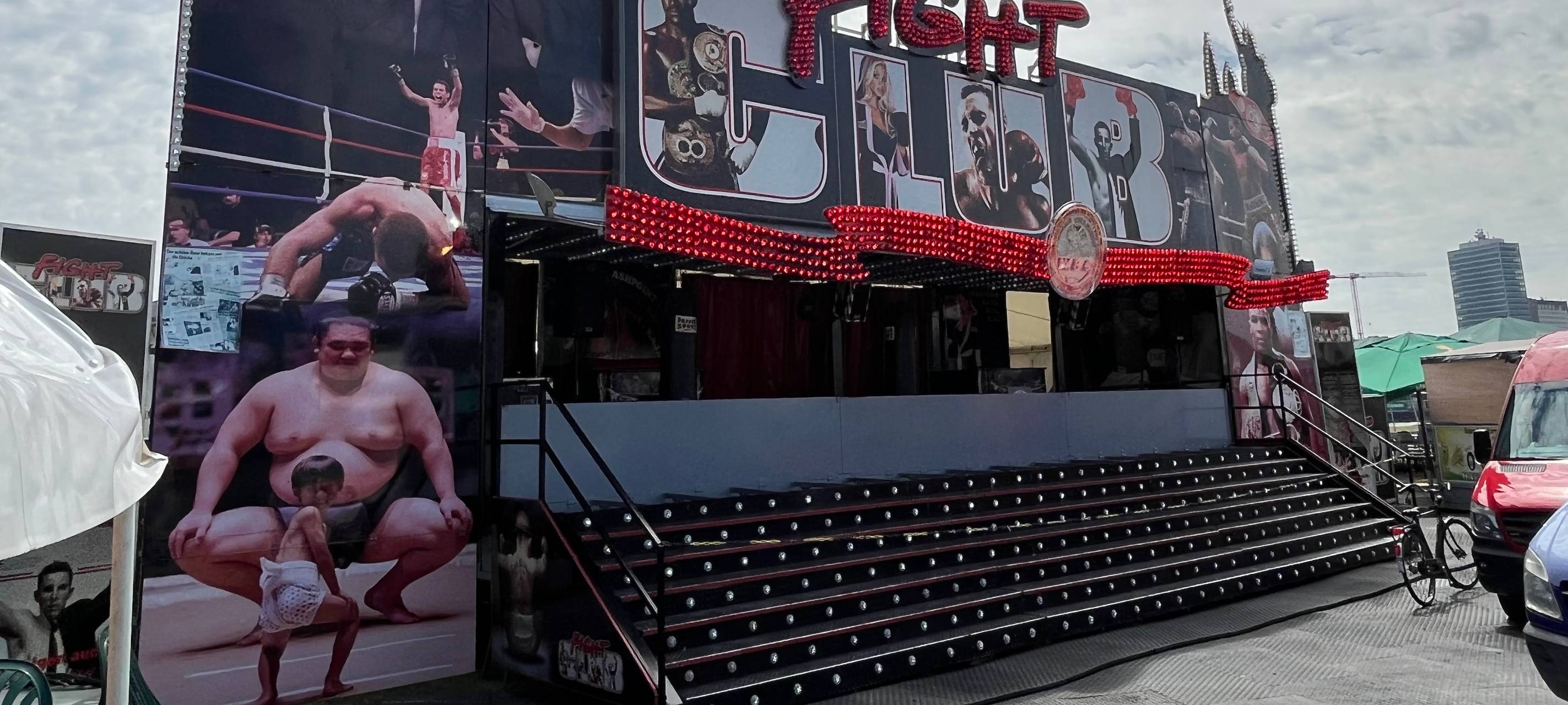 Düsseldorf: Die Größte Kirmes am Rhein ist wieder am Start