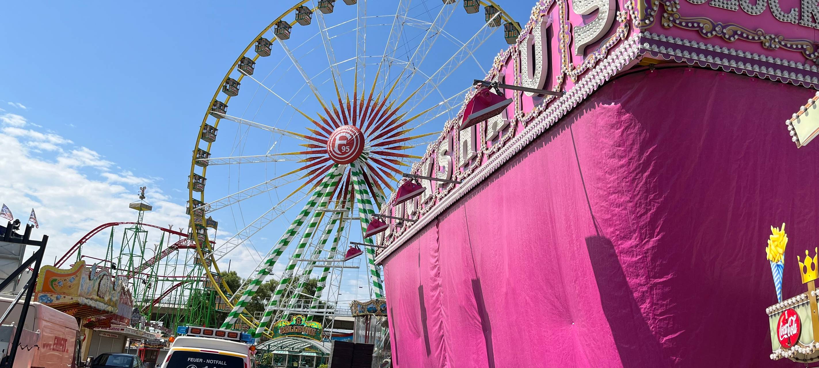 Schausteller fordern Fähre zur Düsseldorfer Rheinkirmes