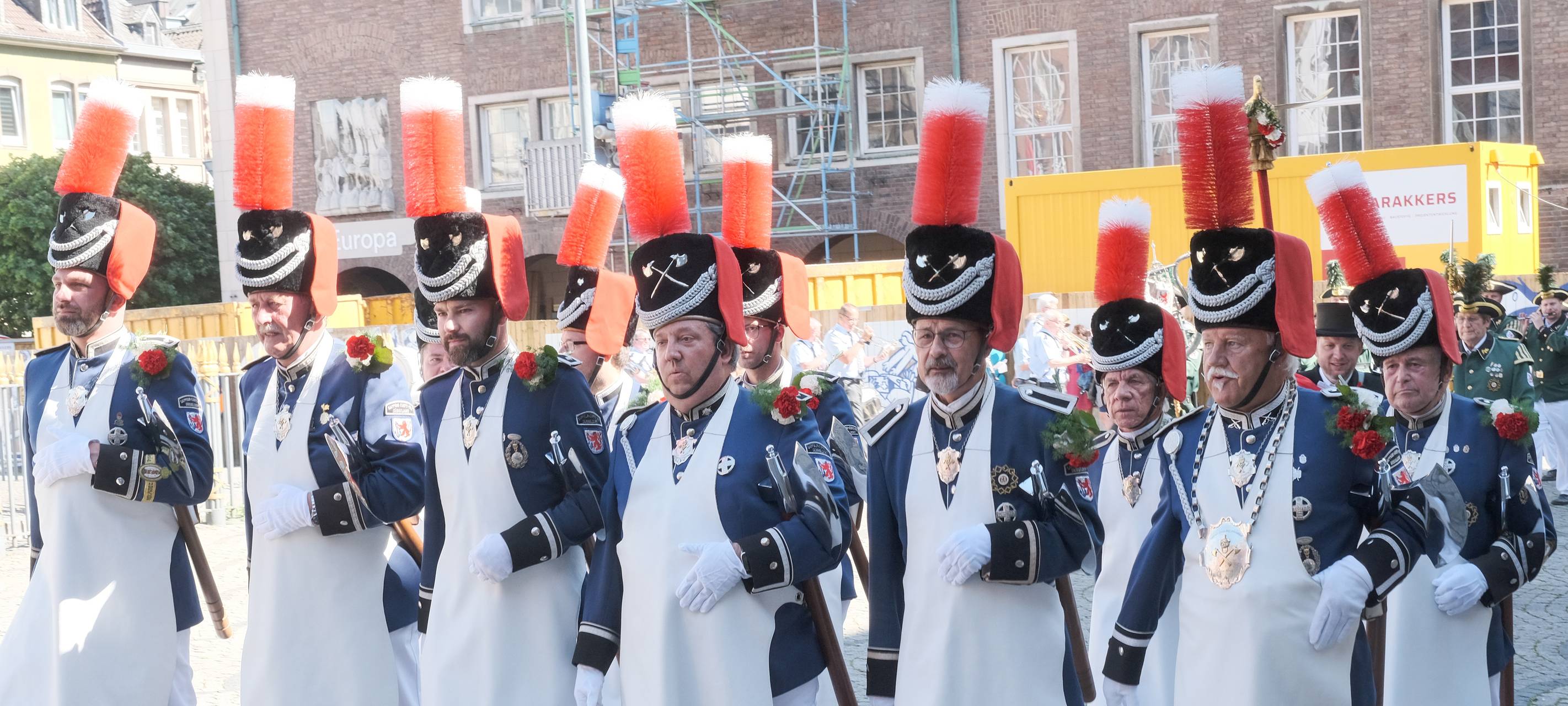 Düsseldorf feiert die Rheinkirmes und das Schützenfest 2023