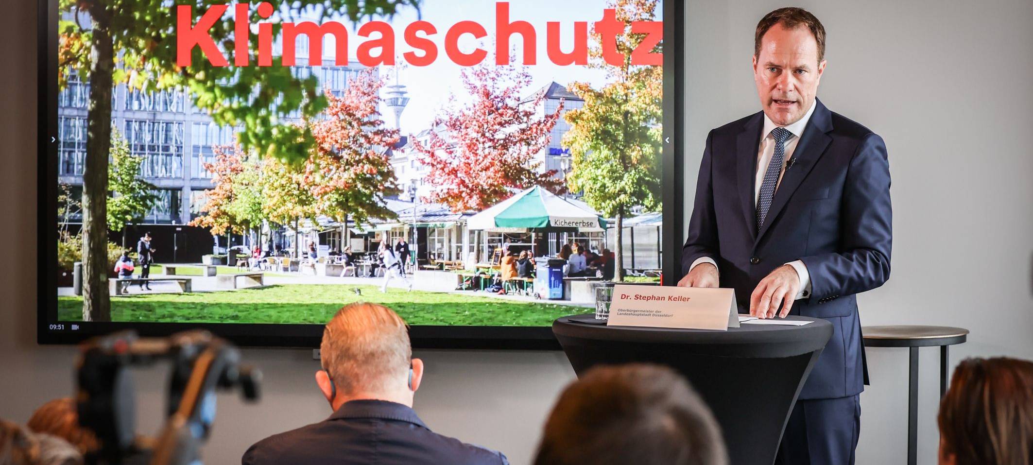 Zwischenbilanz: OB Keller mit dem Erreichten zufrieden