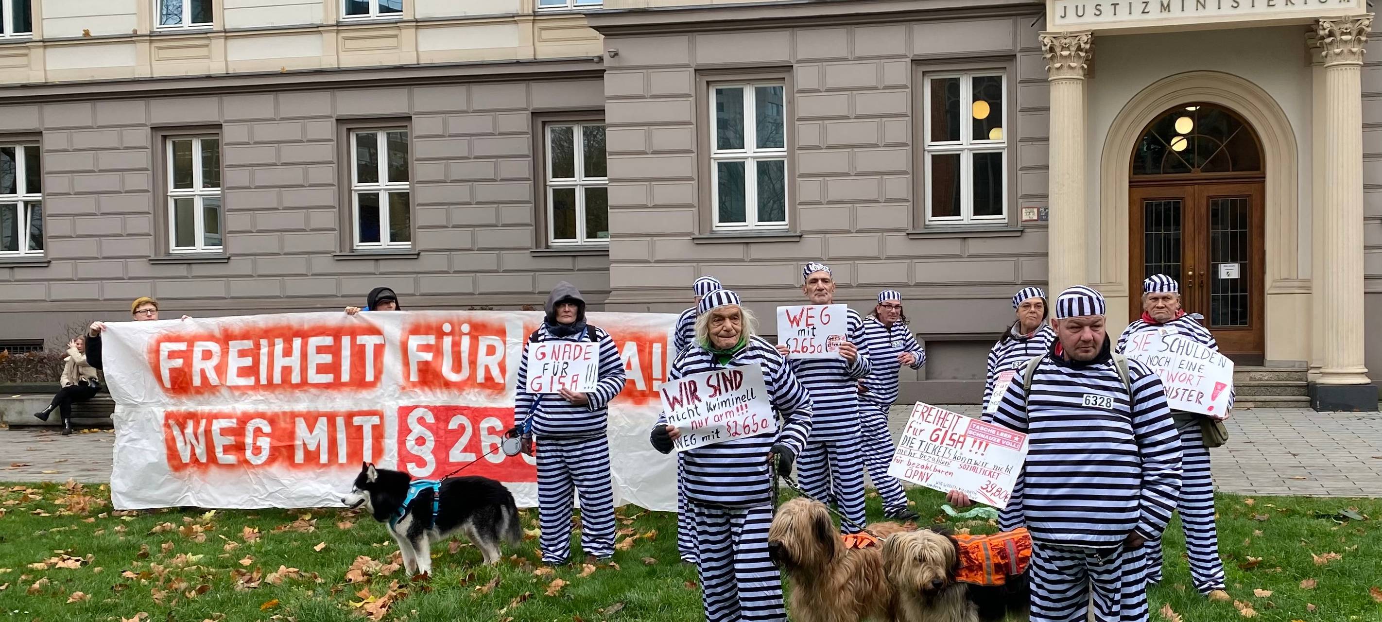 Düsseldorf: fiftyfifty mit nächster Aktion für inhaftierte Gisa