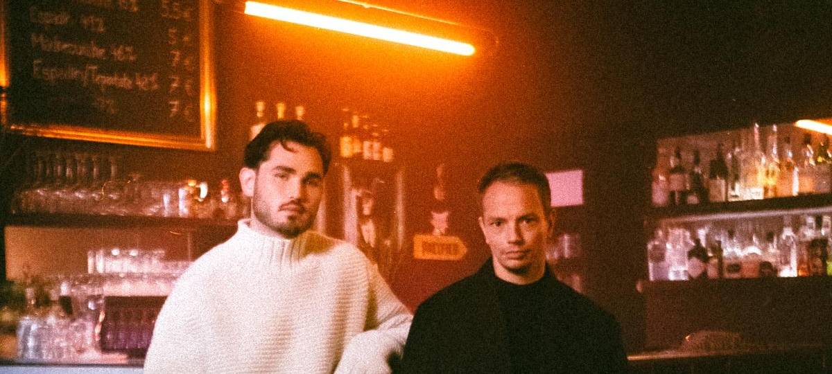 Alle Farben feat. Moss Kena - Forgot How To Love