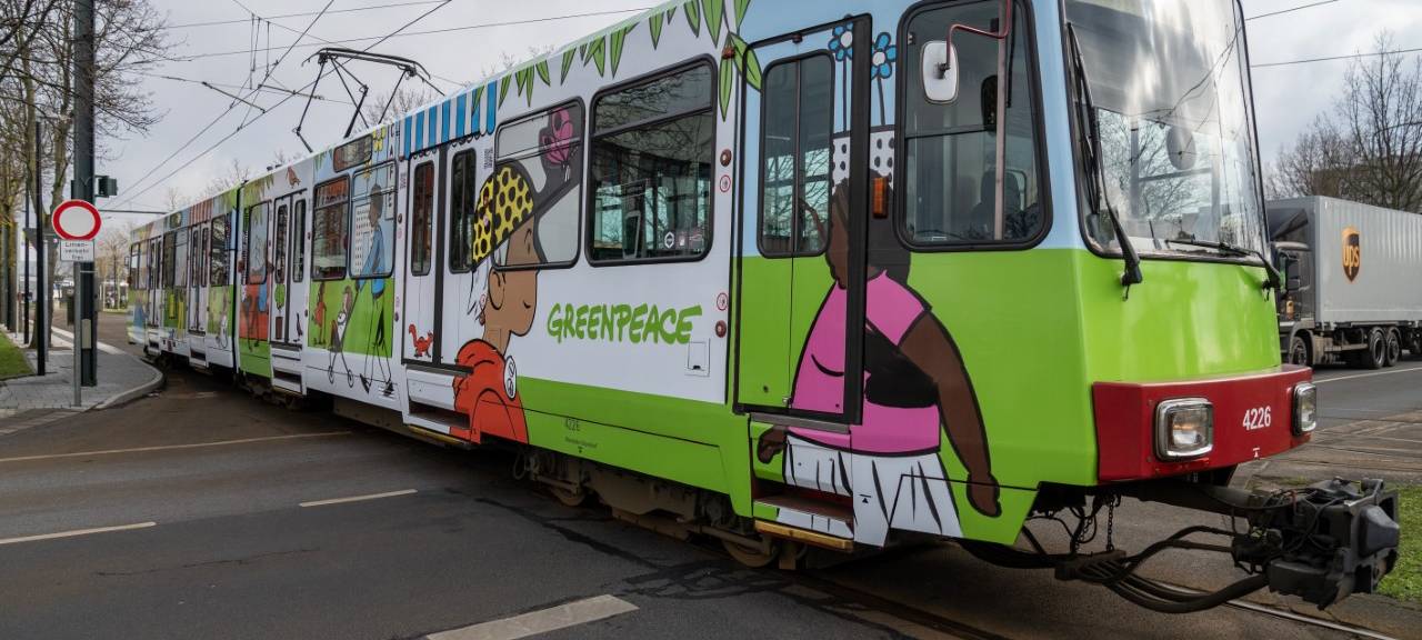 Düsseldorf: Viele Menschen nutzen das Deutschlandticket