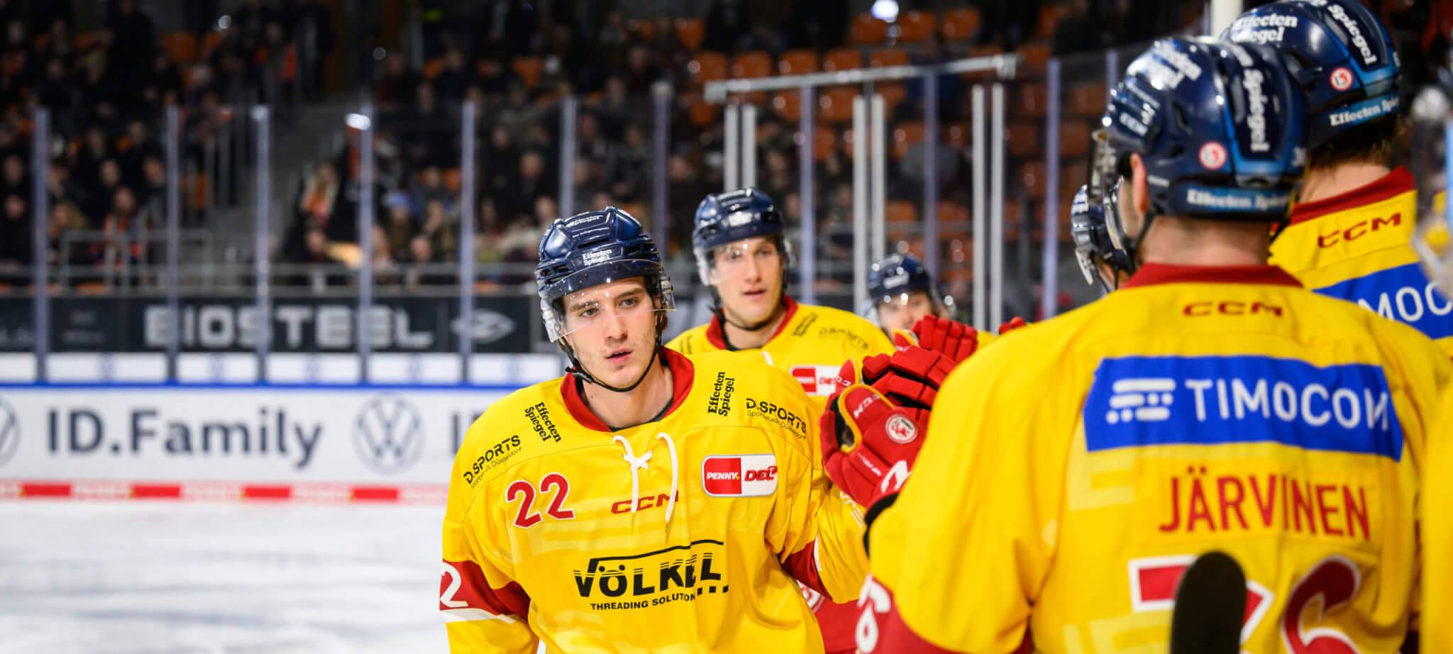 Düsseldorfer EG gewinnt in Wolfsburg