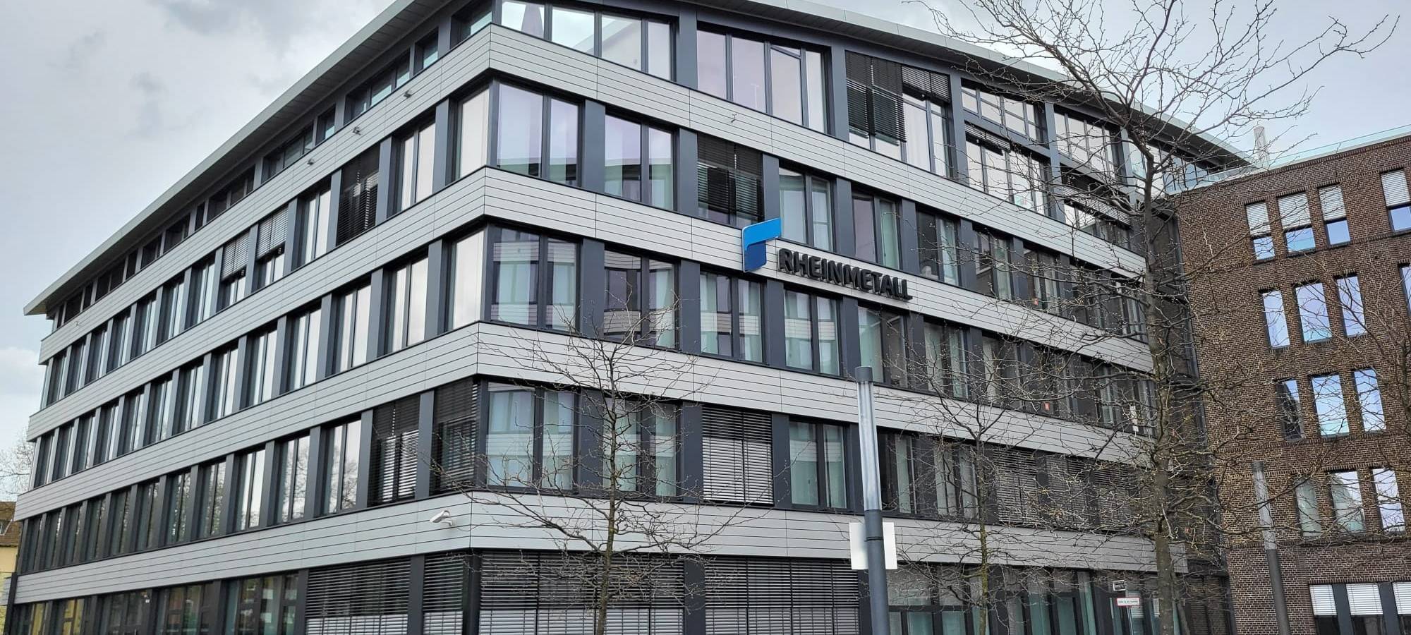 Proteste vor Rheinmetall-Zentrale in Derendorf