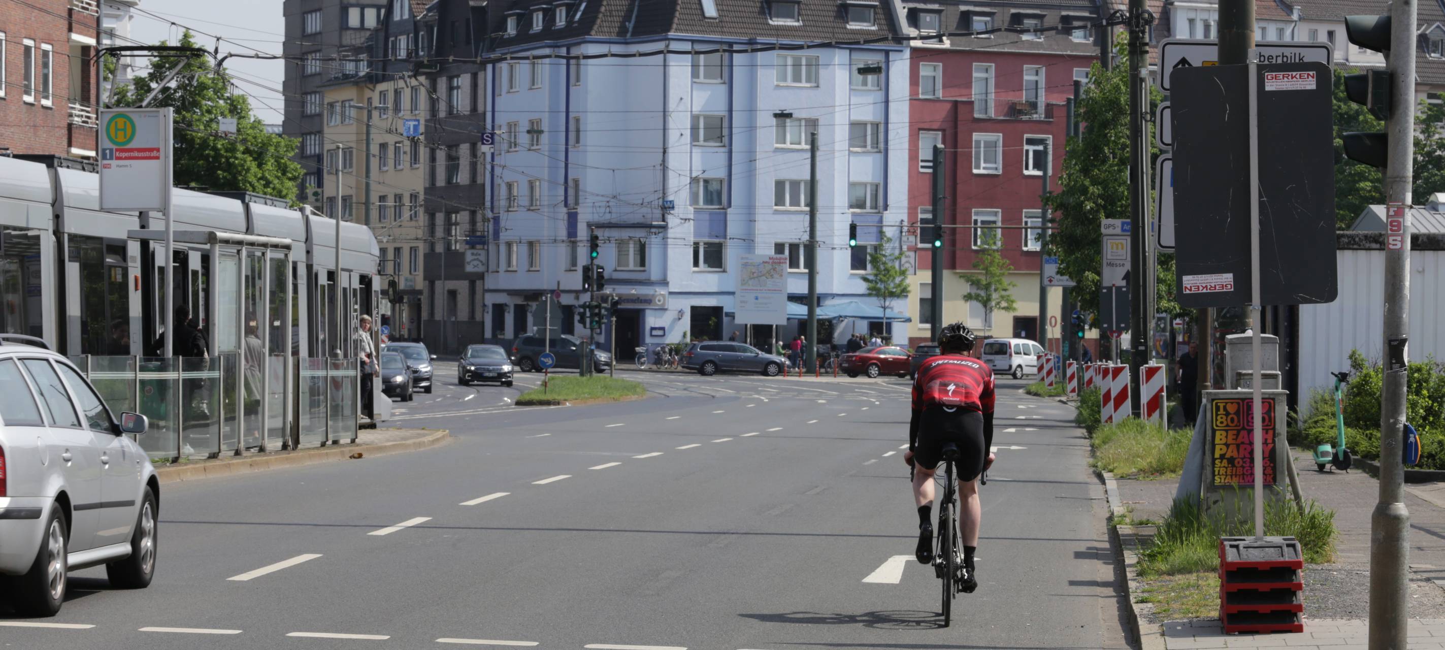 Düsseldorfer Radwegenetz wird weiter ausgebaut