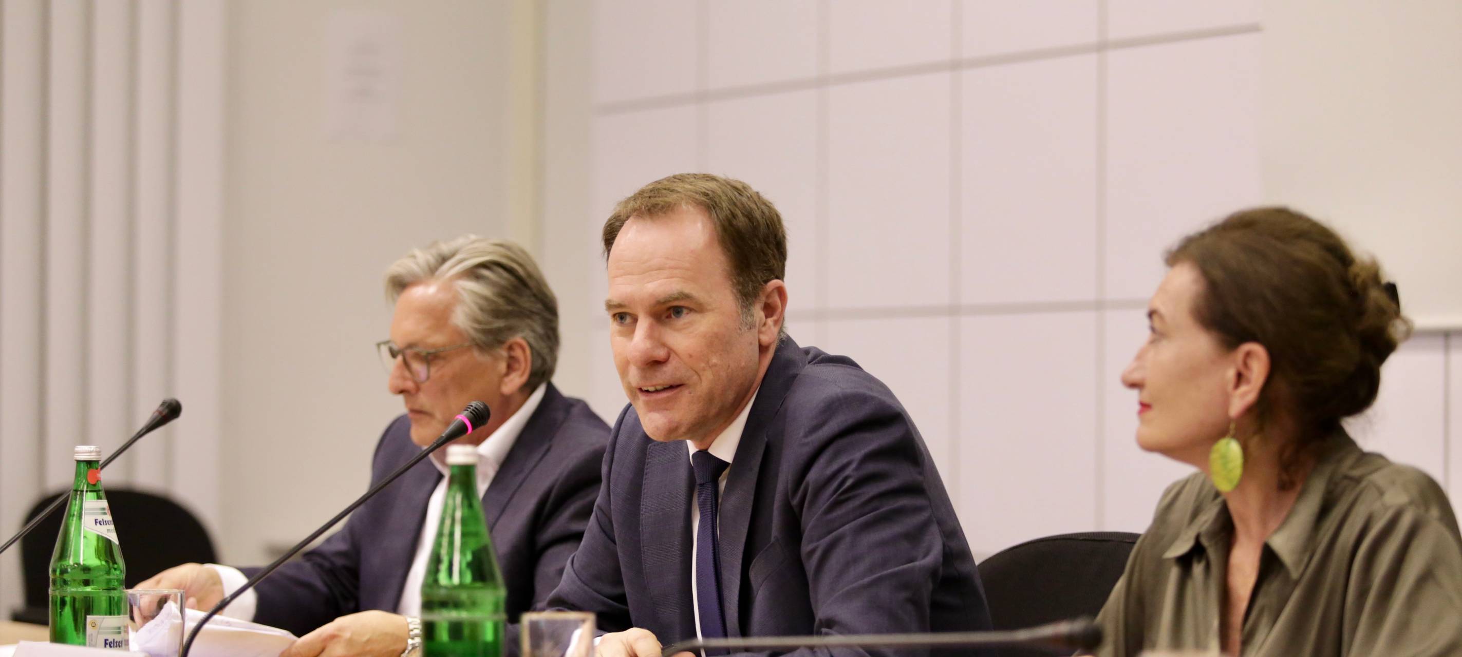 Stadt Düsseldorf will neue Oper am alten Standort bauen