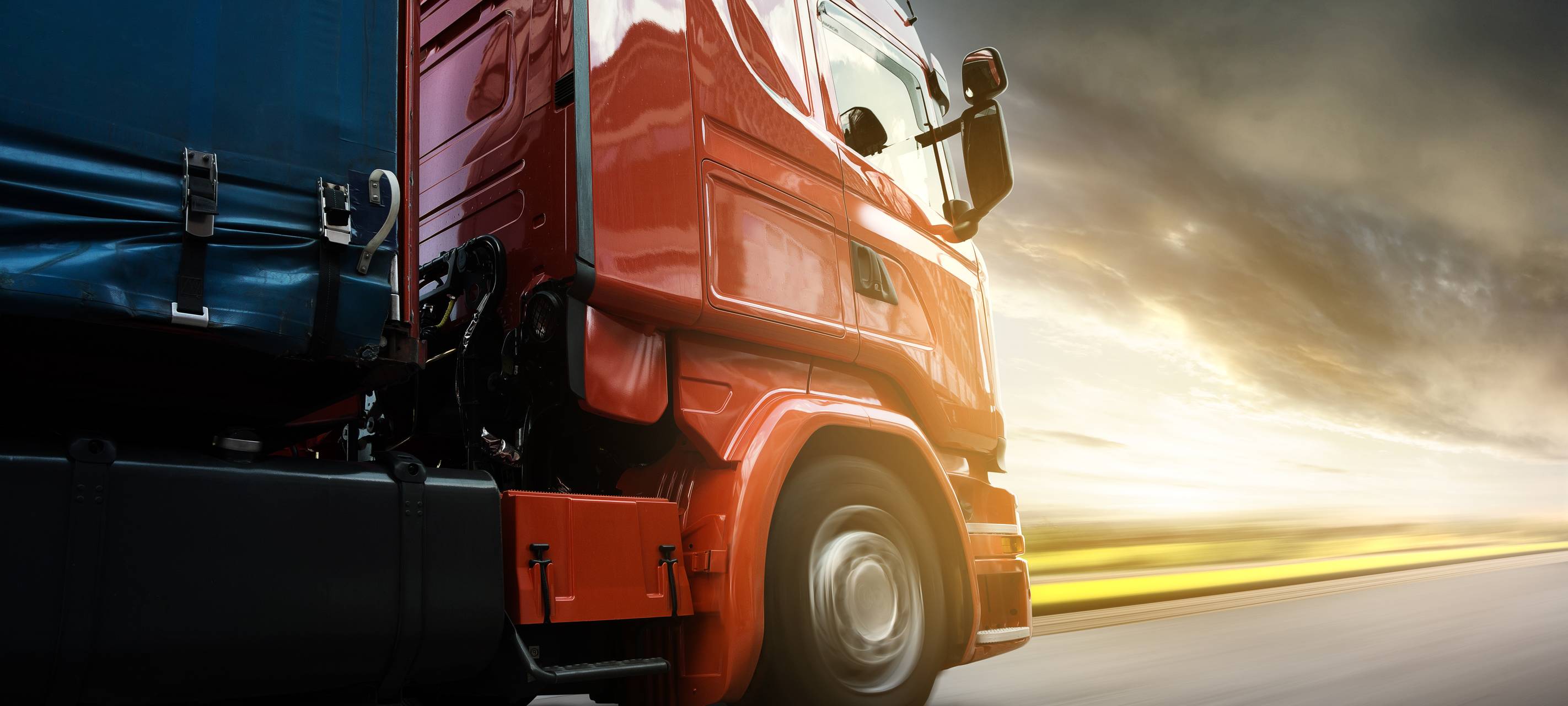 Protest in Düsseldorf: Fahrzeugkorso mit 50 LKW