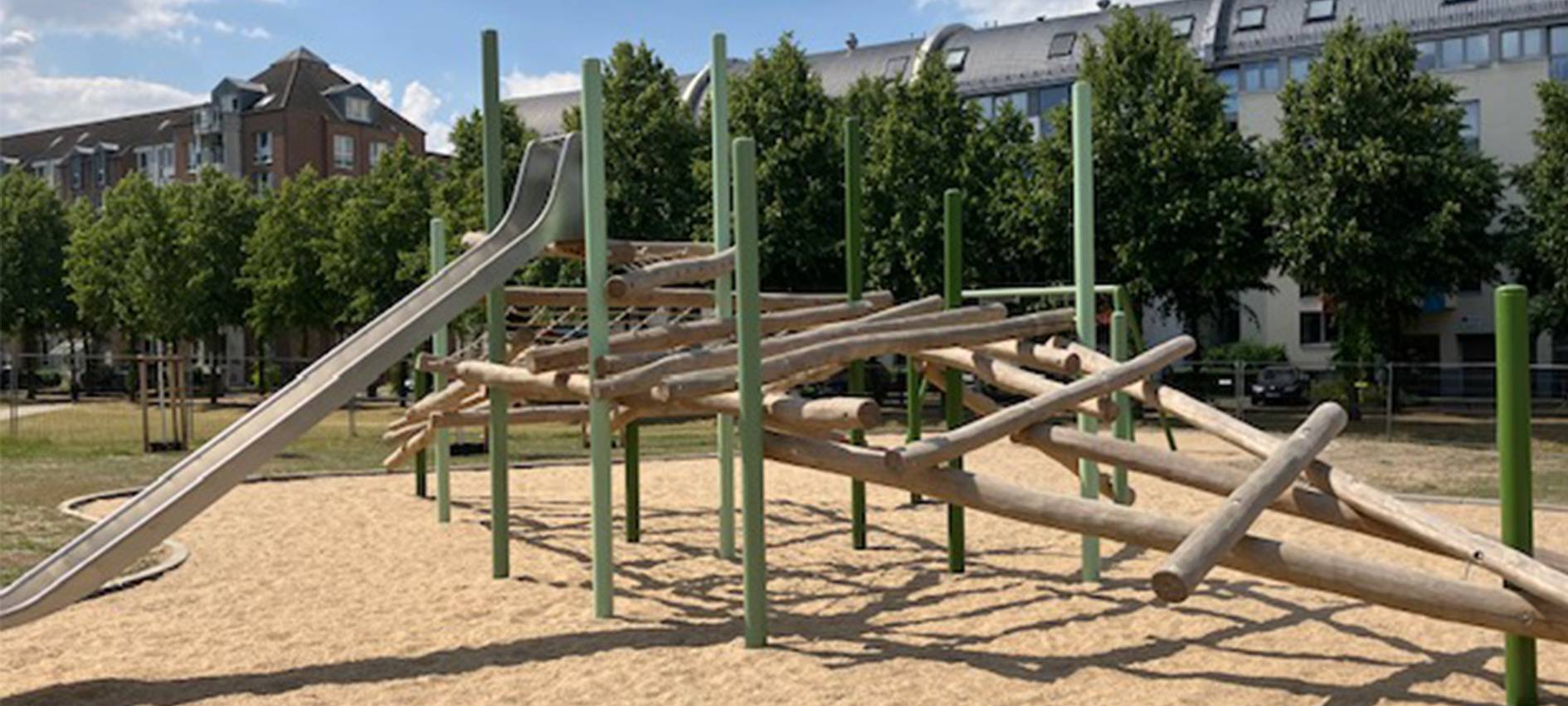 Neuer Spielplatz in Düsseldorf-Oberbilk