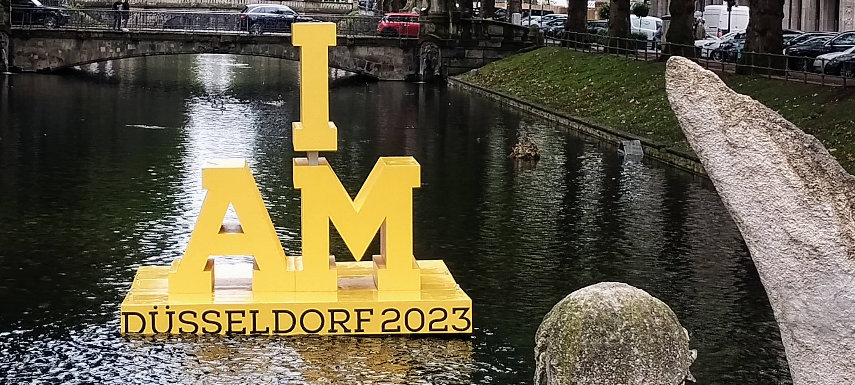 Düsseldorf - Skulpturen im Kö-Graben