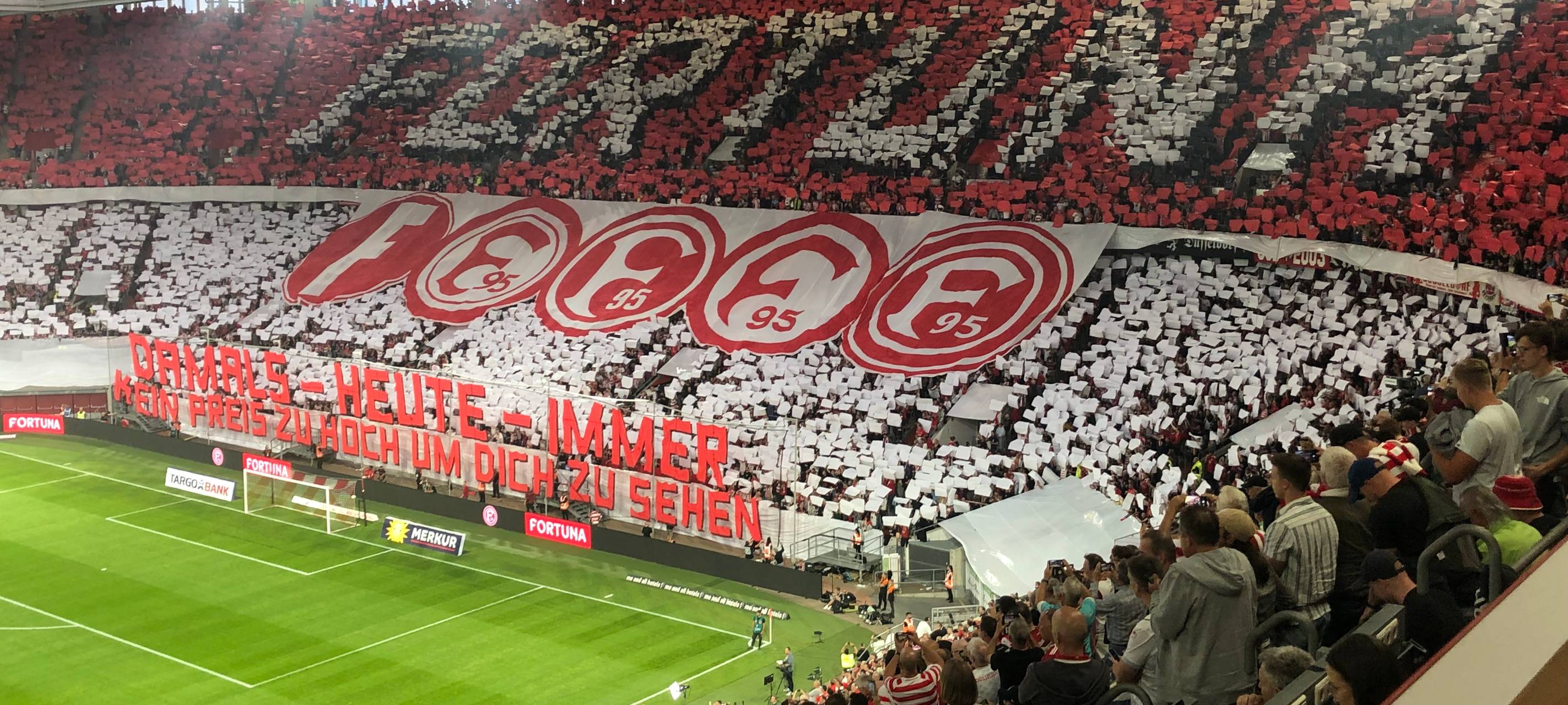 Fortuna Düsseldorf gewinnt spektakuläres Spiel