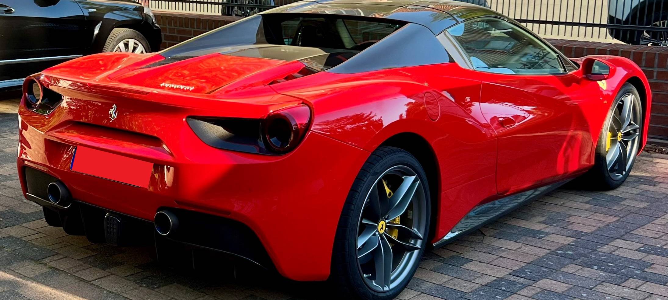 Ferrari-Diebstahl in Düsseldorf-Niederkassel