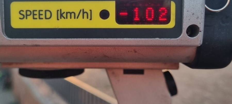 Geblitzt: Tempo 106 in einer Düsseldorfer 50er-Zone