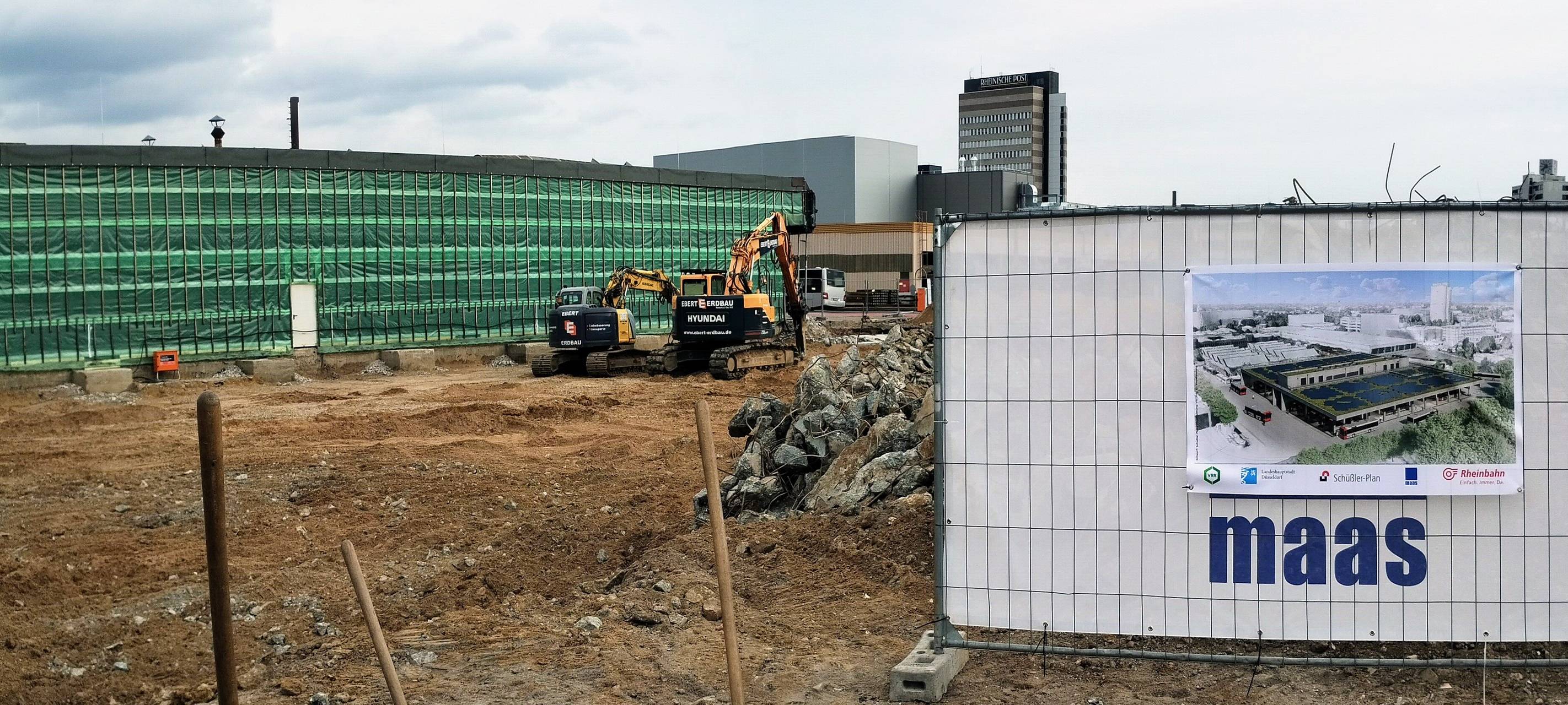 Baustelle für großen Busport der Rheinbahn in Heerdt