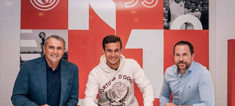 Fortuna Düsseldorf verlängert mit Oberdorf