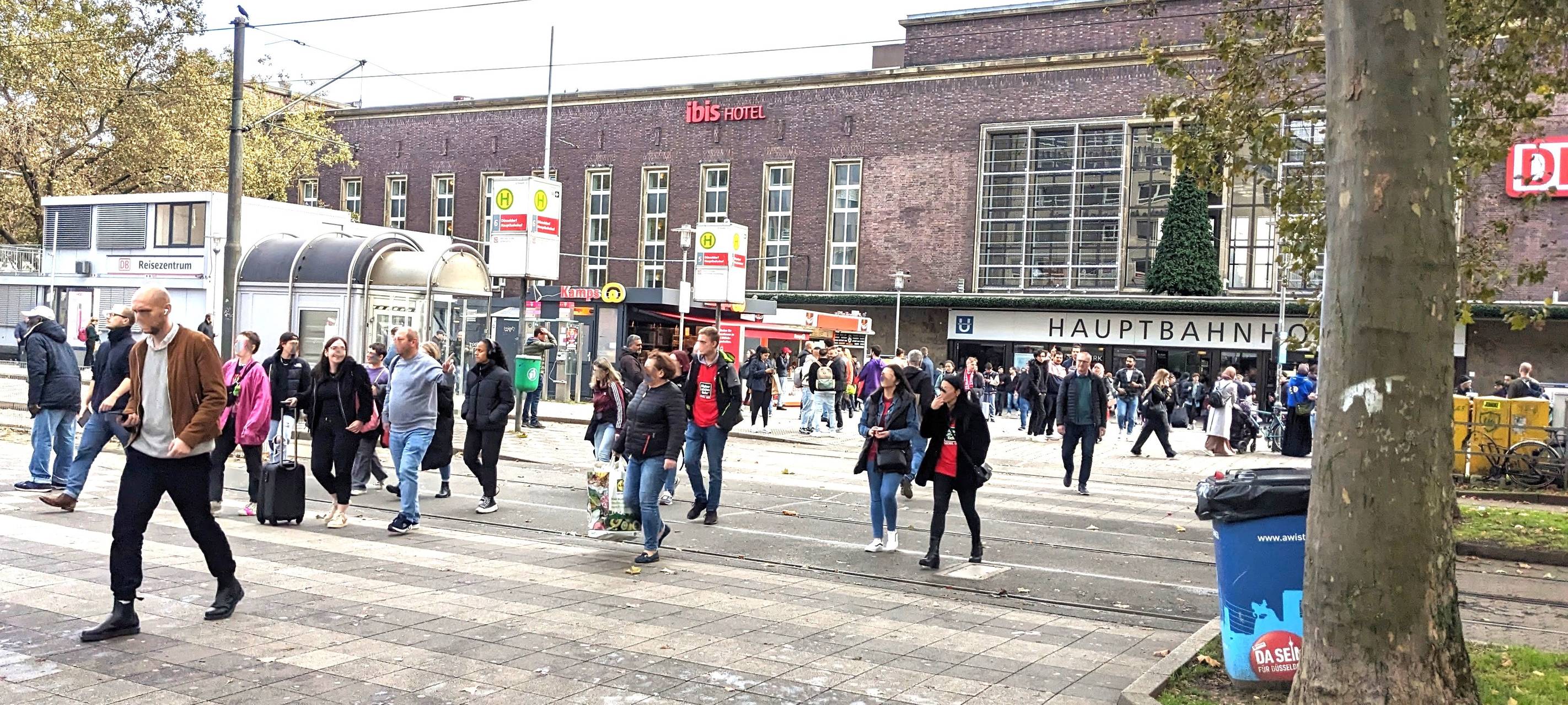 ADFC fordert radgerechten Bahnhofsvorplatz in Düsseldorf