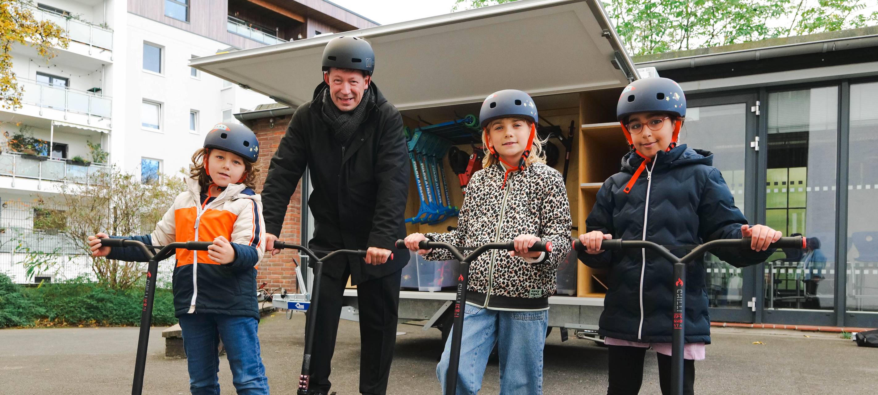 Roller Mobil für Düsseldorfer Schulen