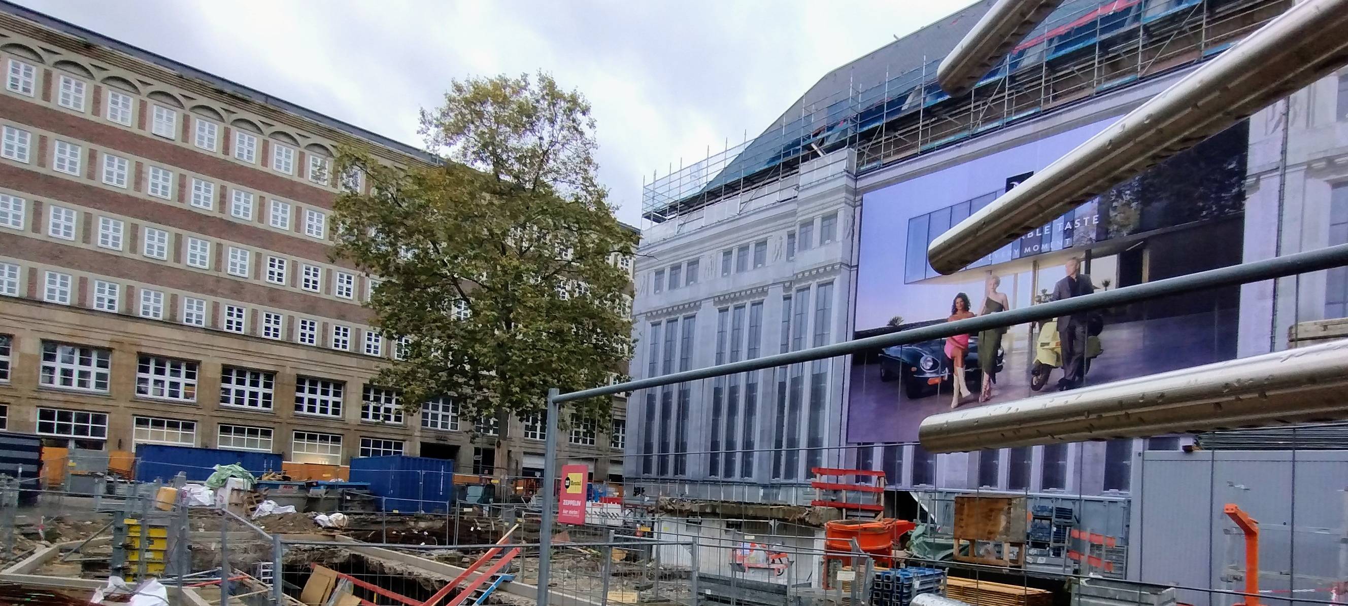 Düsseldorf: Carsch-Haus-Baustelle ruht weiter