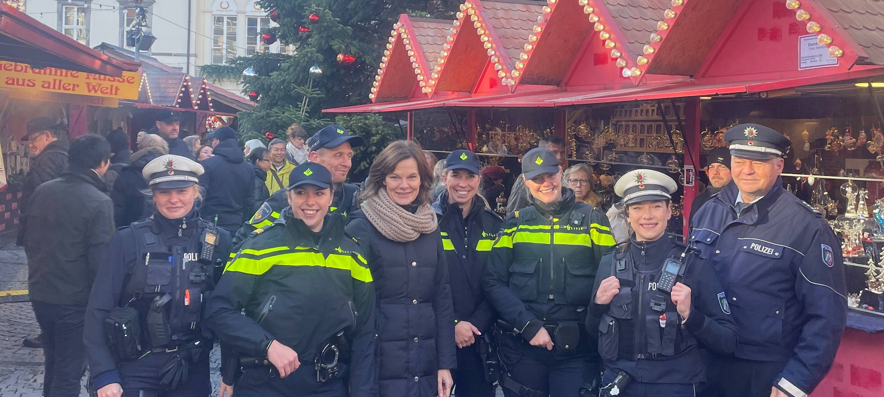Düsseldorf: Kooperation auf dem Weihnachtsmarkt