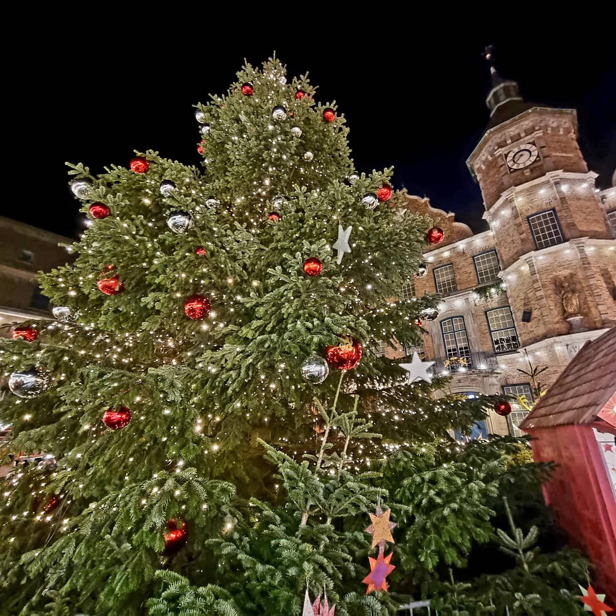Weihnachtshütte für das Ehrenamt: Anmeldung gestartet
