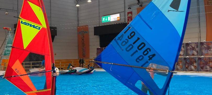 Surfer Surfbecken Windsurfen