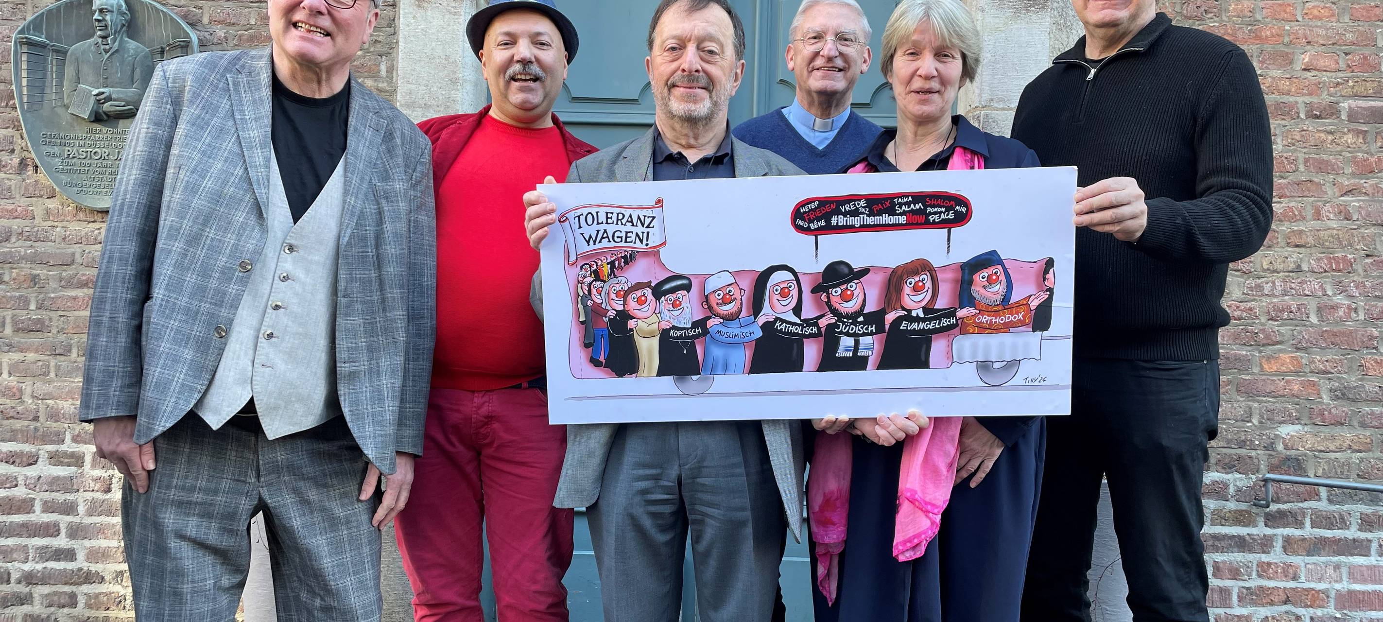 Düsseldorf: neuer "Toleranzwagen" für Rosenmontag