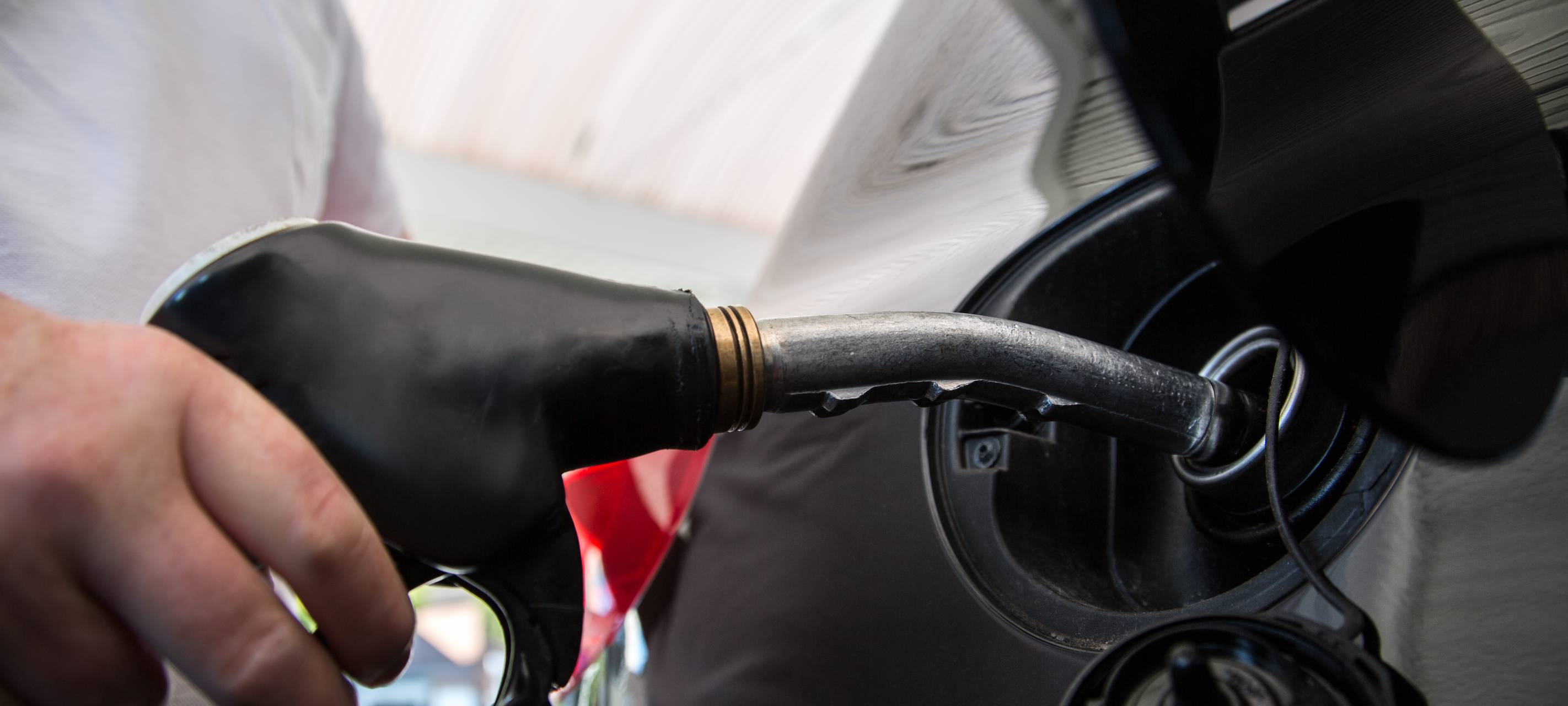 Spritpreise sinken weiter