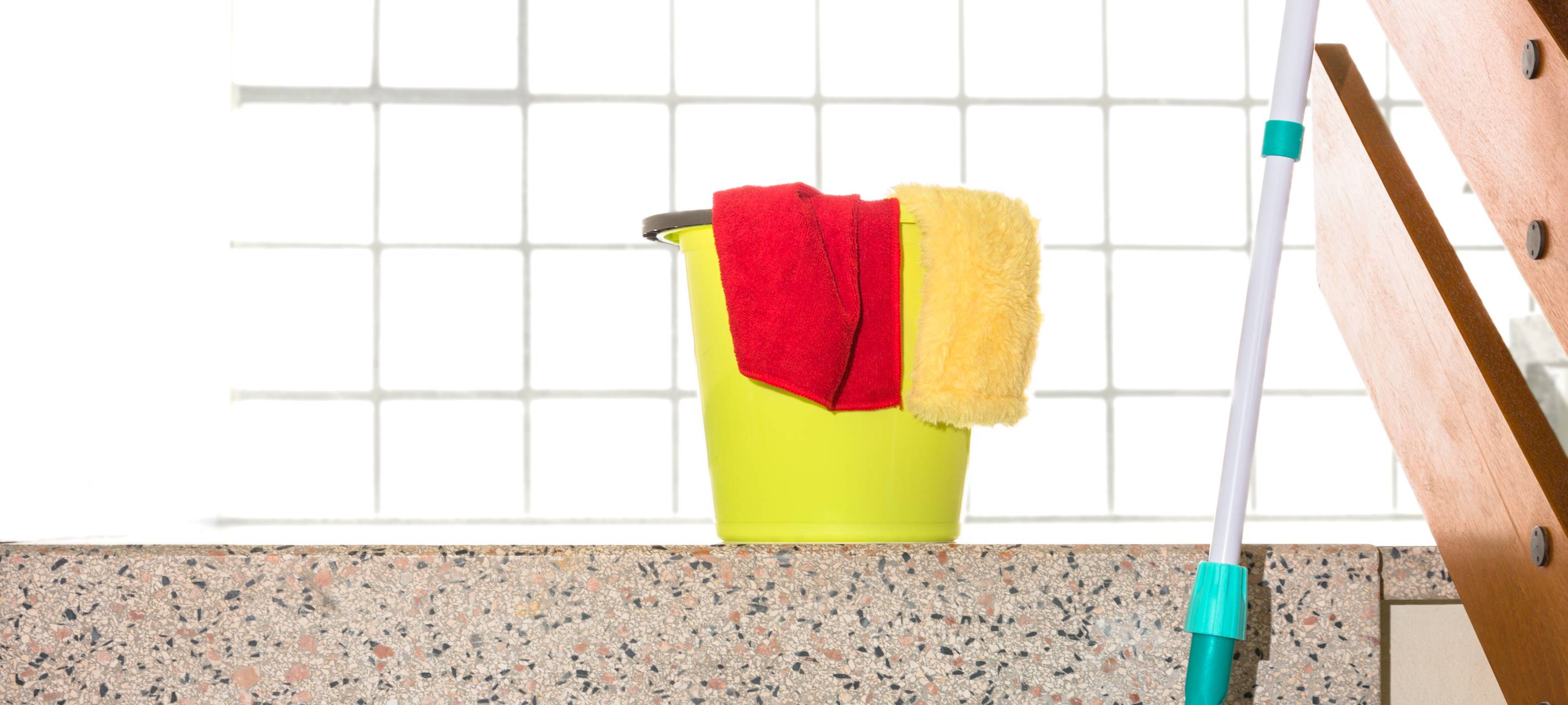 Düsseldorf: Mehr Geld für Gebäudereiniger gefordert