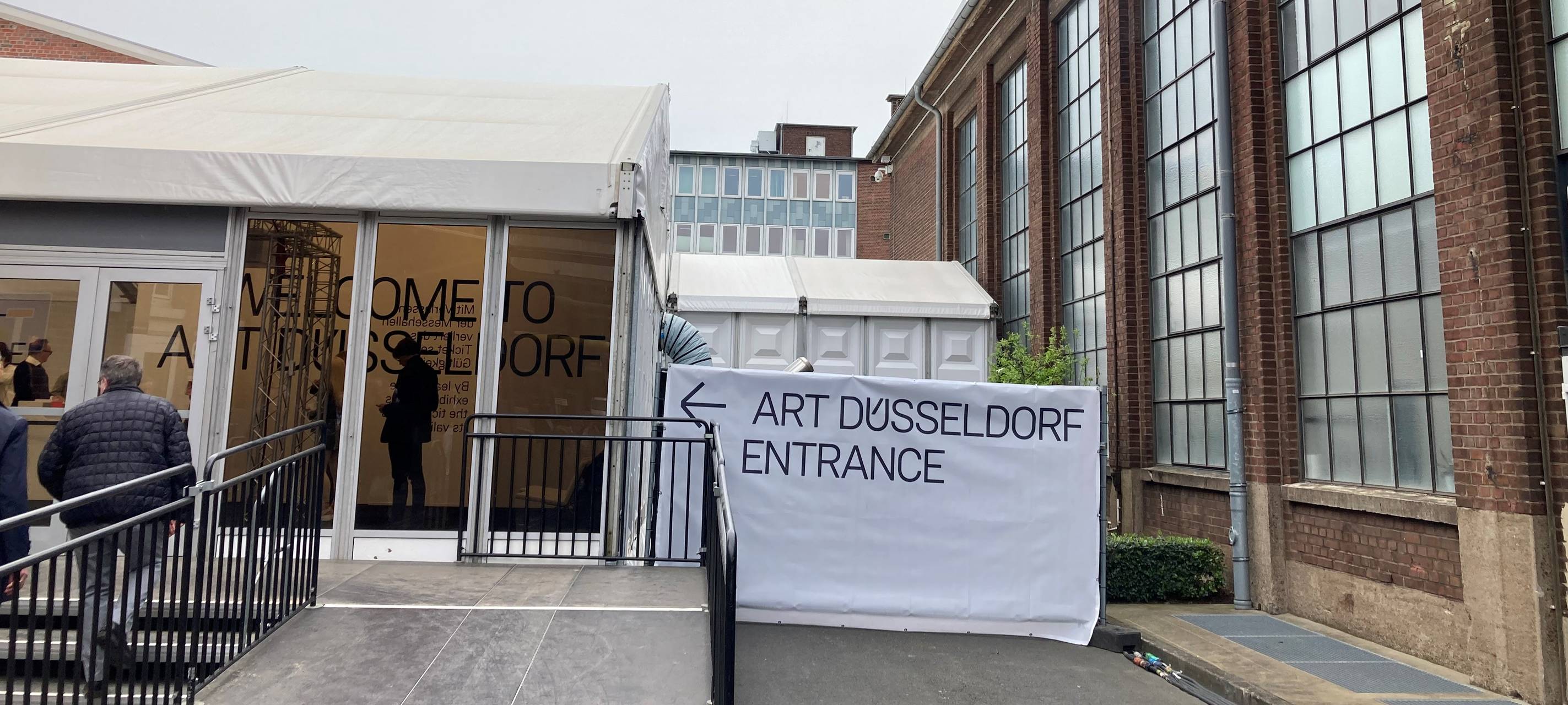 Kunstmesse "Art" in Düsseldorf