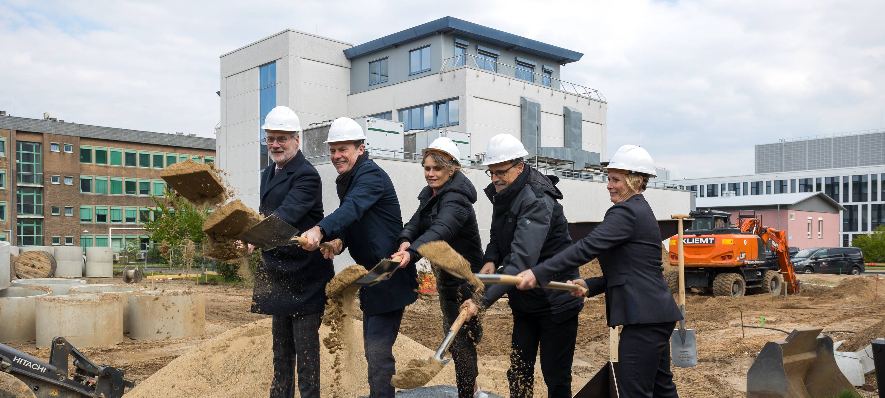Düsseldorfer Uni-Klinik: Spatenstich für neues Gebäude