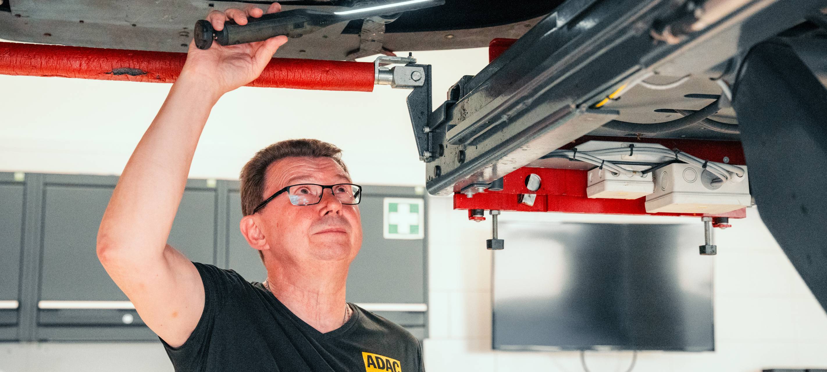 Düsseldorf: Auto-Check vor Urlaubsreisen