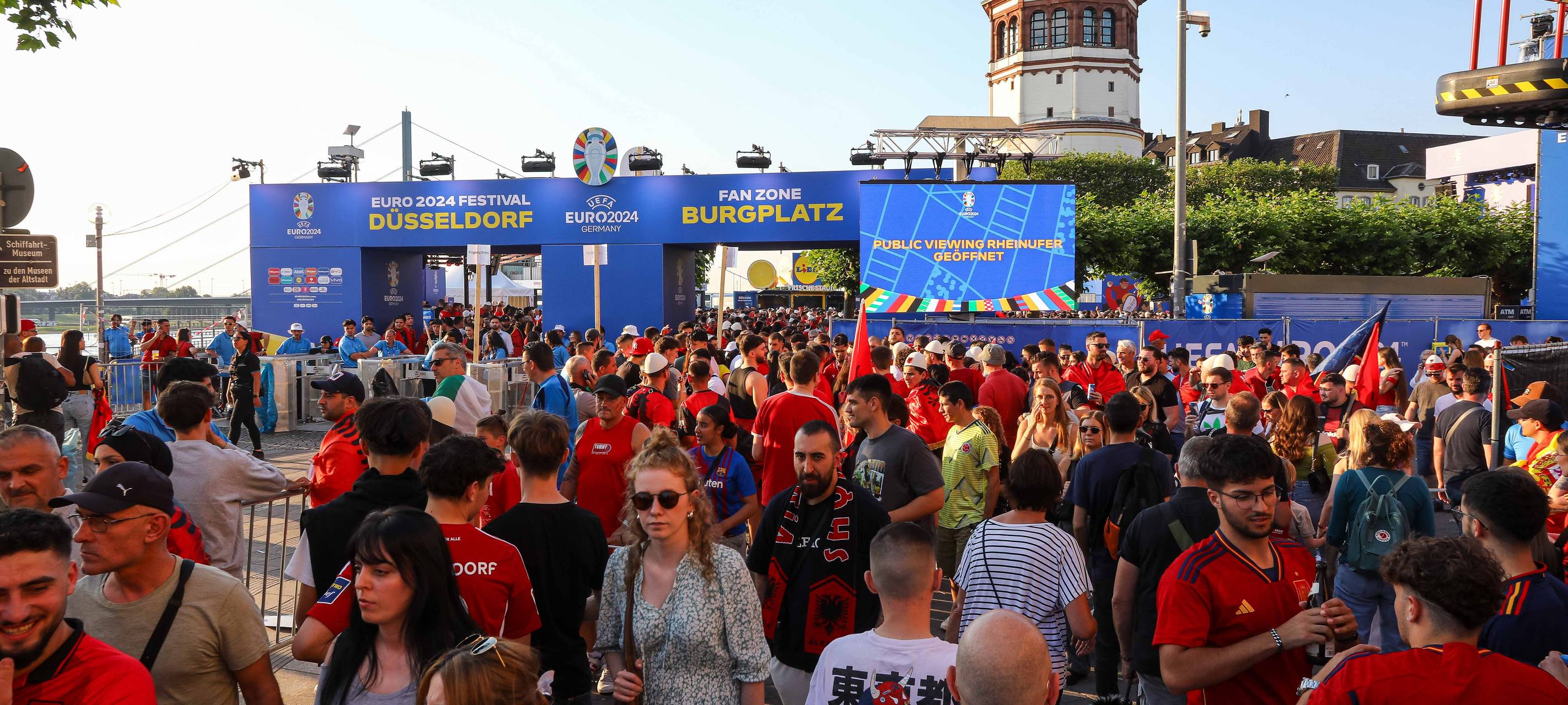 Düsseldorf: Programm auch am spielfreien EM-Tag