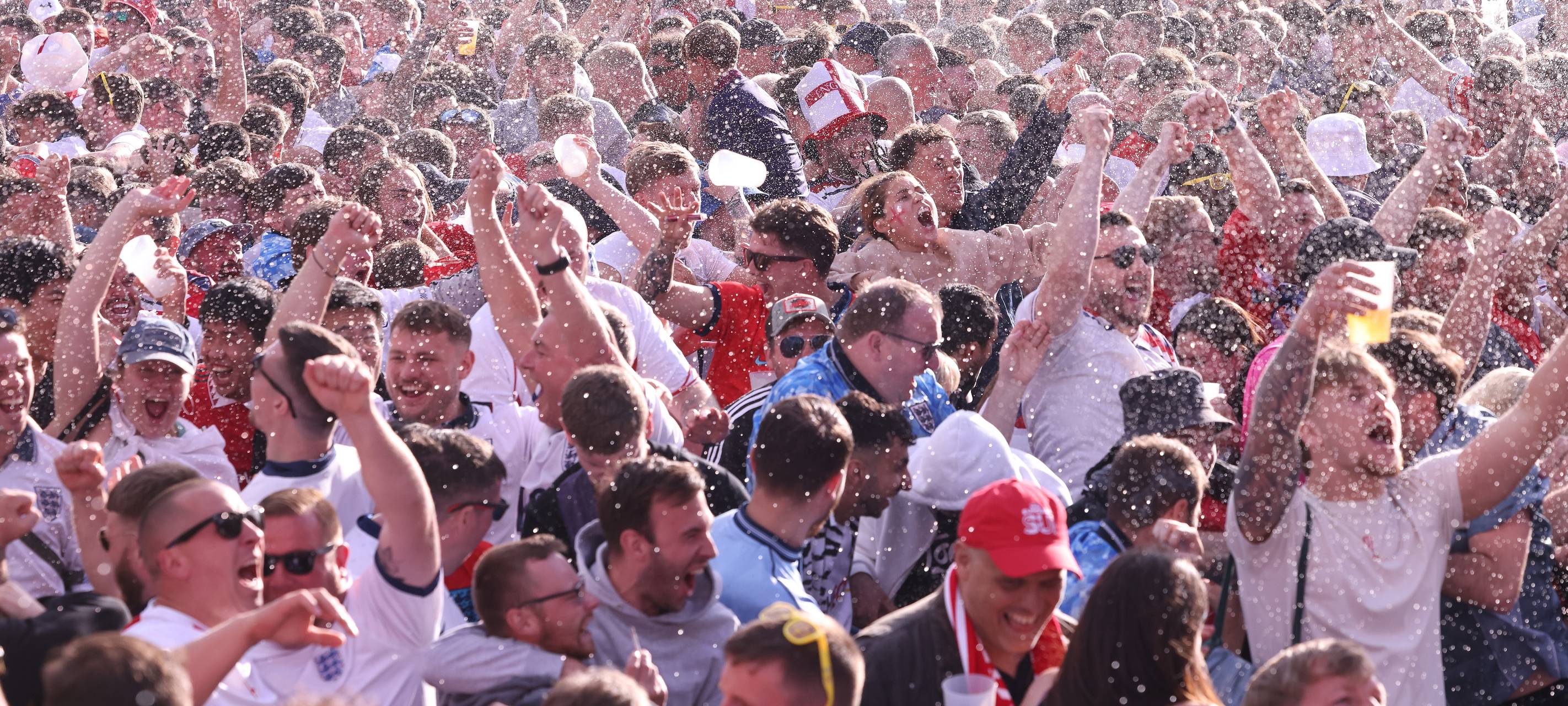 Düsseldorf: Vorfreude auf das zweite EM-Halbfinale