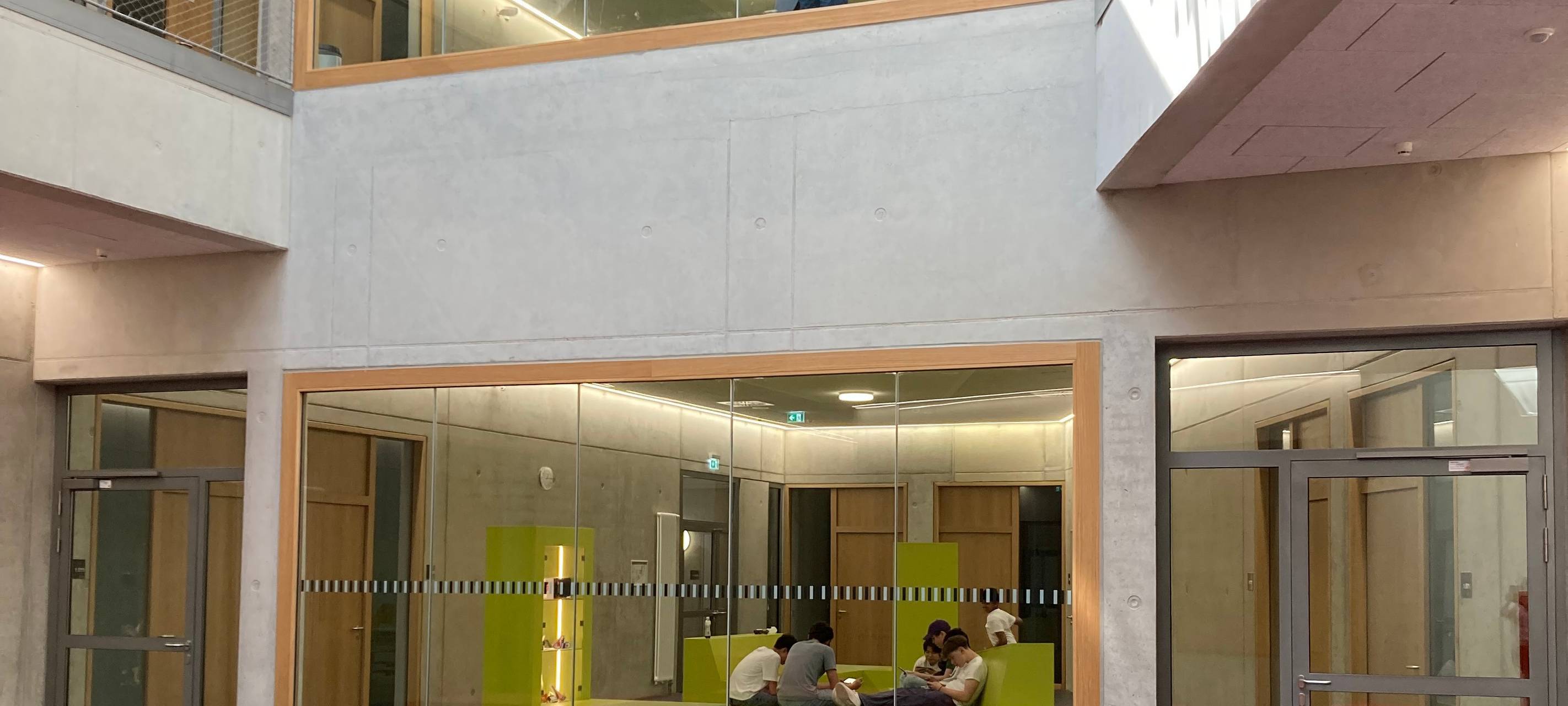 Düsseldorfs Schulen starten fit ins neue Schuljahr