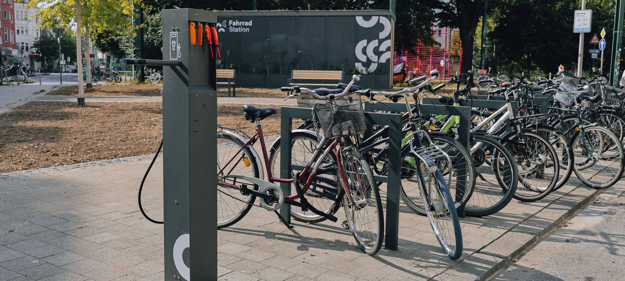 Düsseldorf eröffnet neue Mobilitätsstation am Fürstenplatz