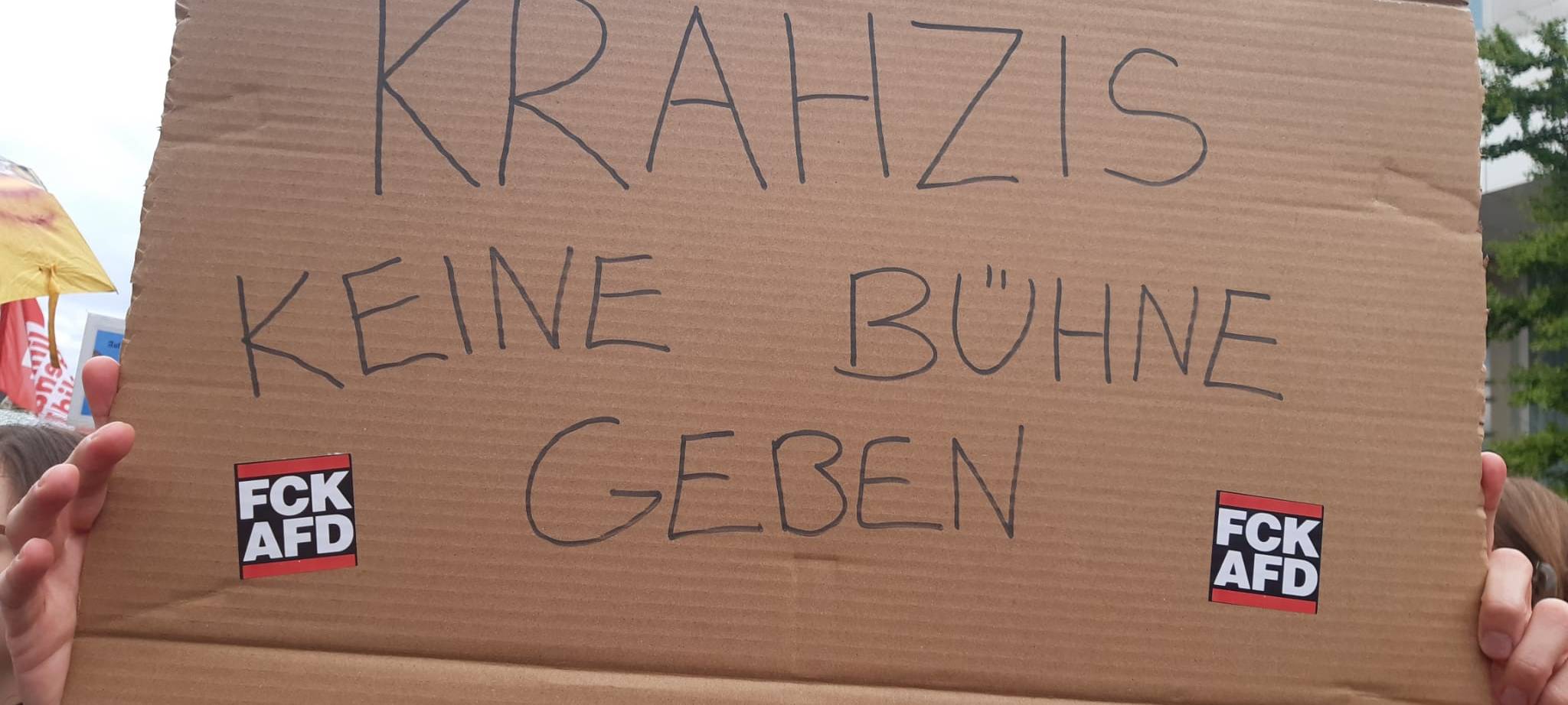 Protest gegen AFD-Politiker Maximilian Krah in Düsseldorf