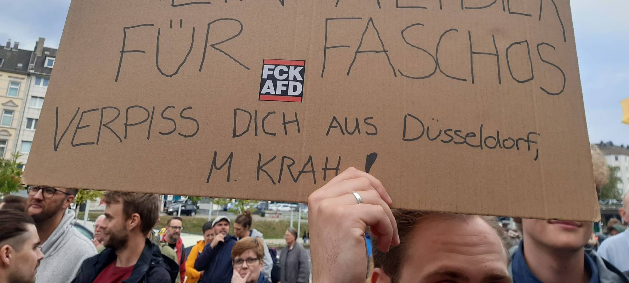 Protest gegen AFD-Politiker Maximilian Krah in Düsseldorf