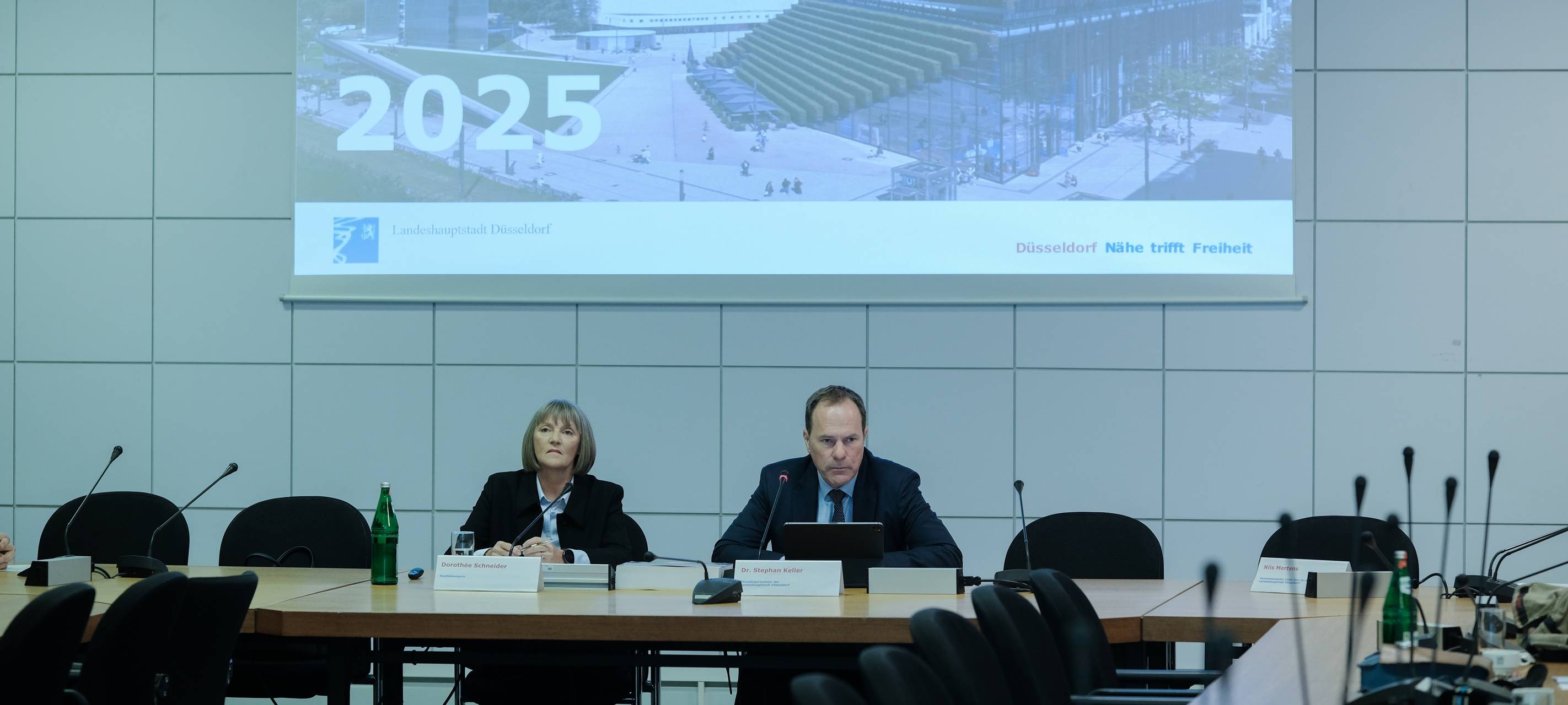 Düsseldorfs Haushalt 2025: Investitionen und Finanzierung