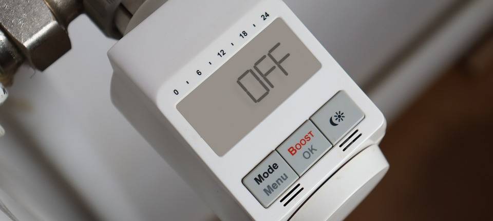 Ein Thermostat eines Heizkörpers.