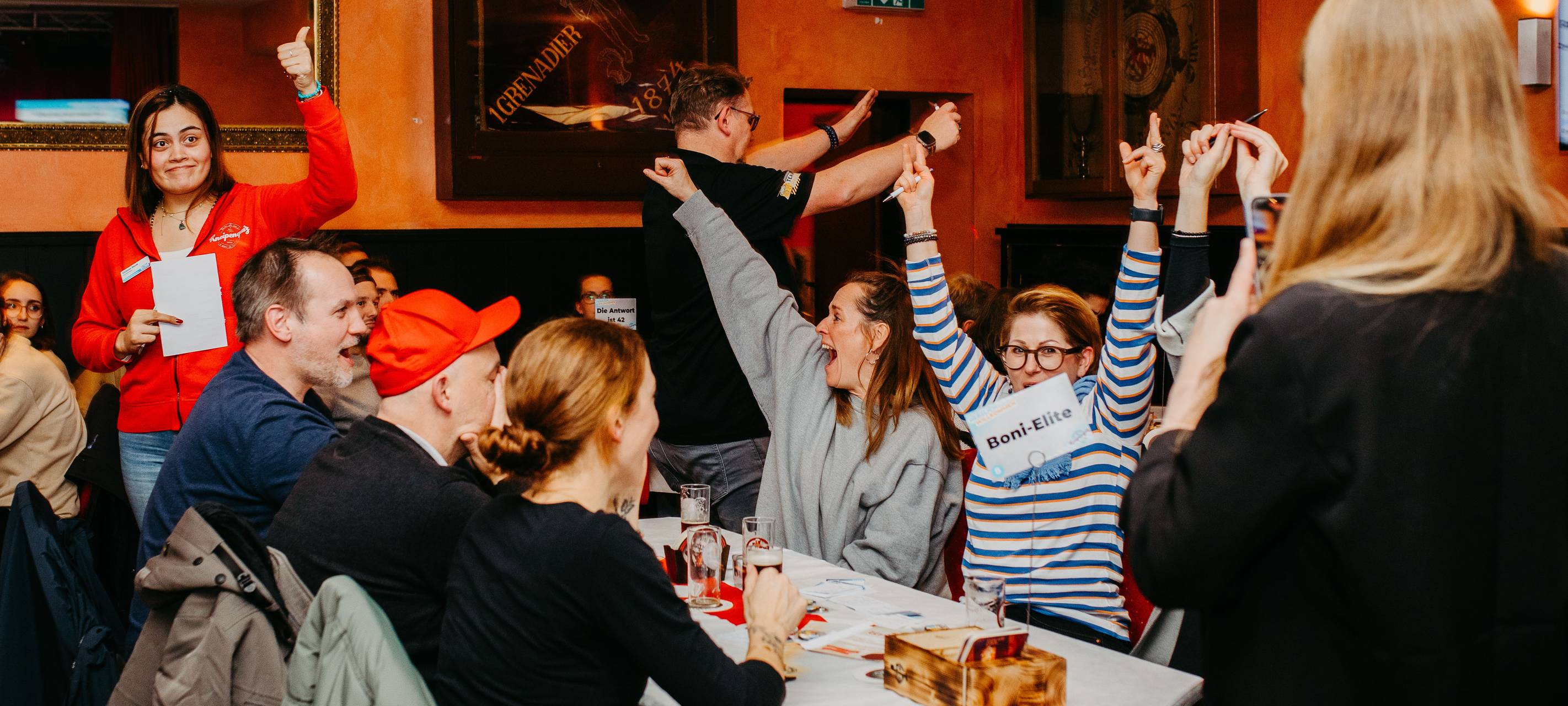 Team Boni Elite beim Antenne-Düsseldorf-Kneipenquiz