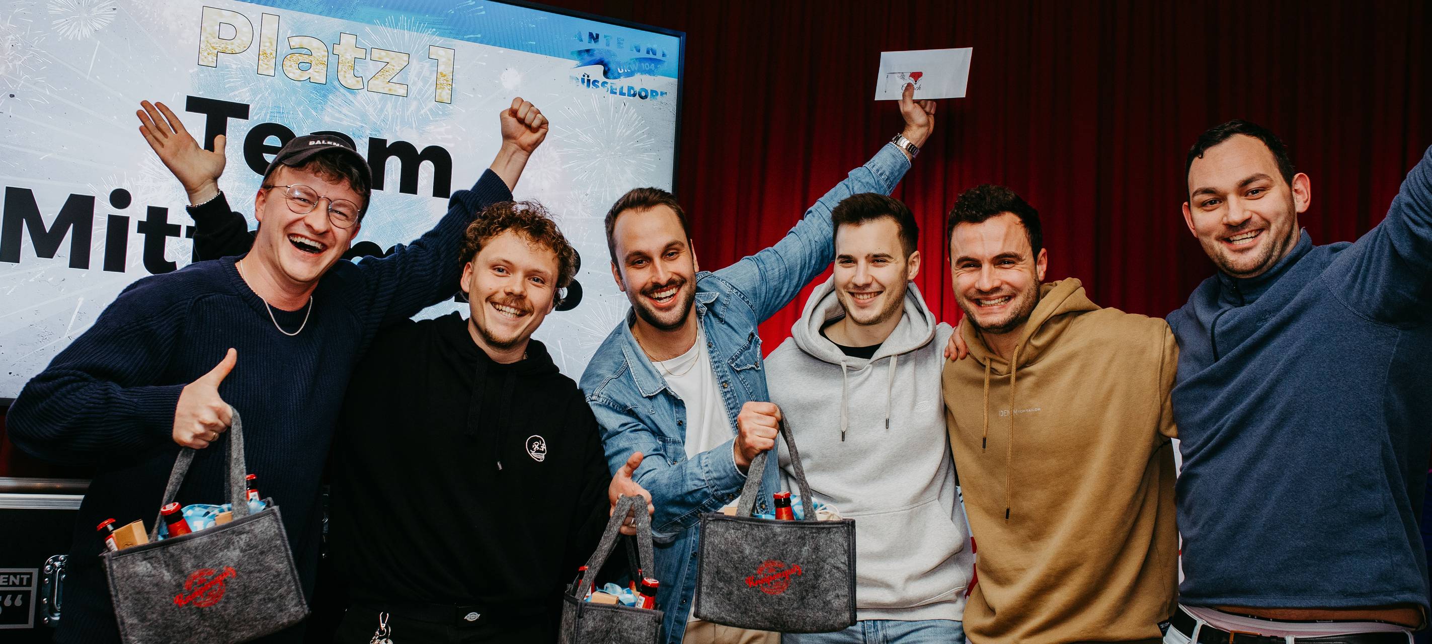 Platz 1 beim Antenne-Düsseldorf-Kneipenquiz Vol. 5 - Das Team Mittelmaaß
