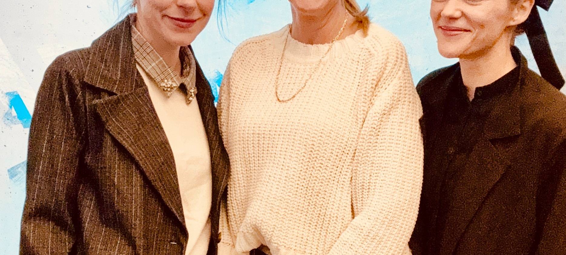 Claudia Monréal mit den Schauspielerinnen Friederike Linke & Sarah Koch