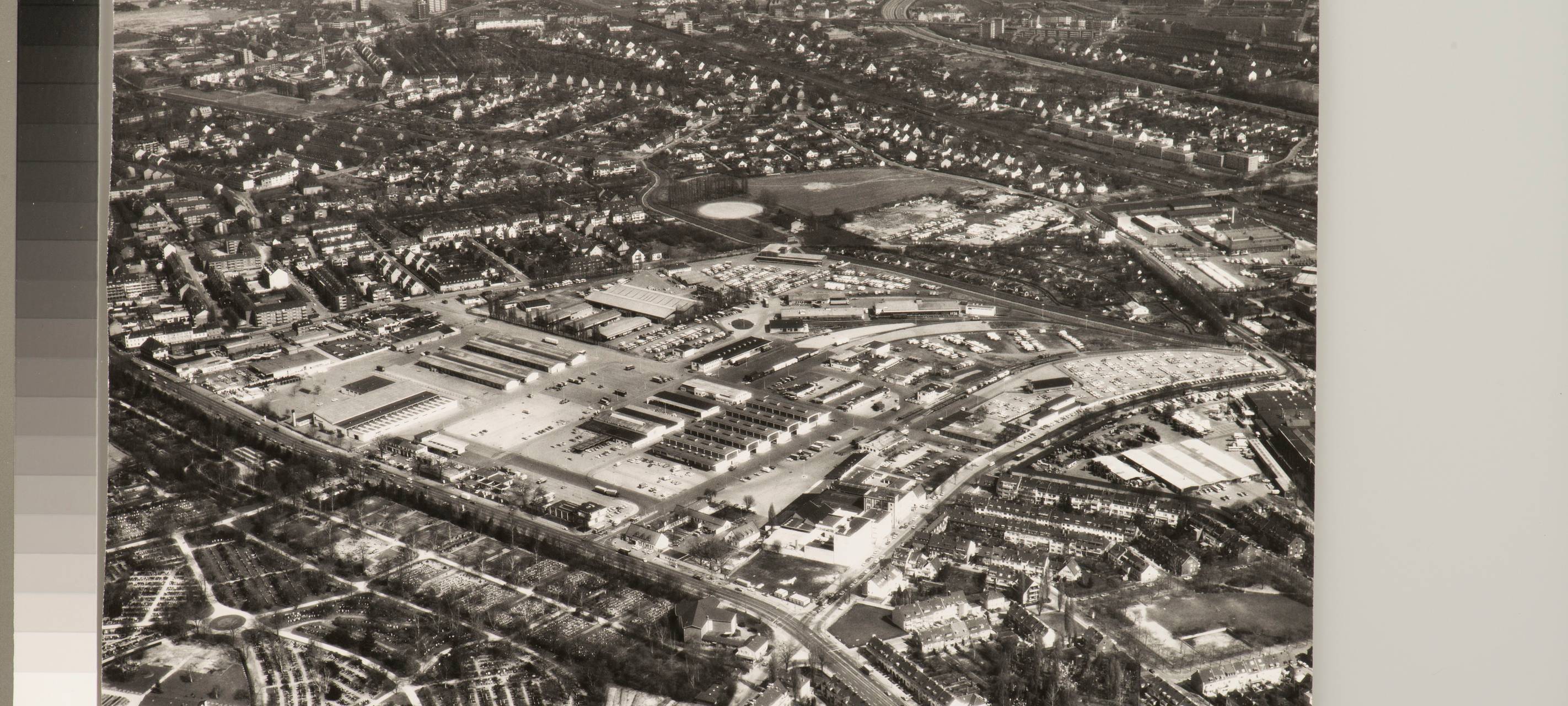 Luftbildaufnahme vom Düsseldorfer Großmarkt aus dem Jahr 1979