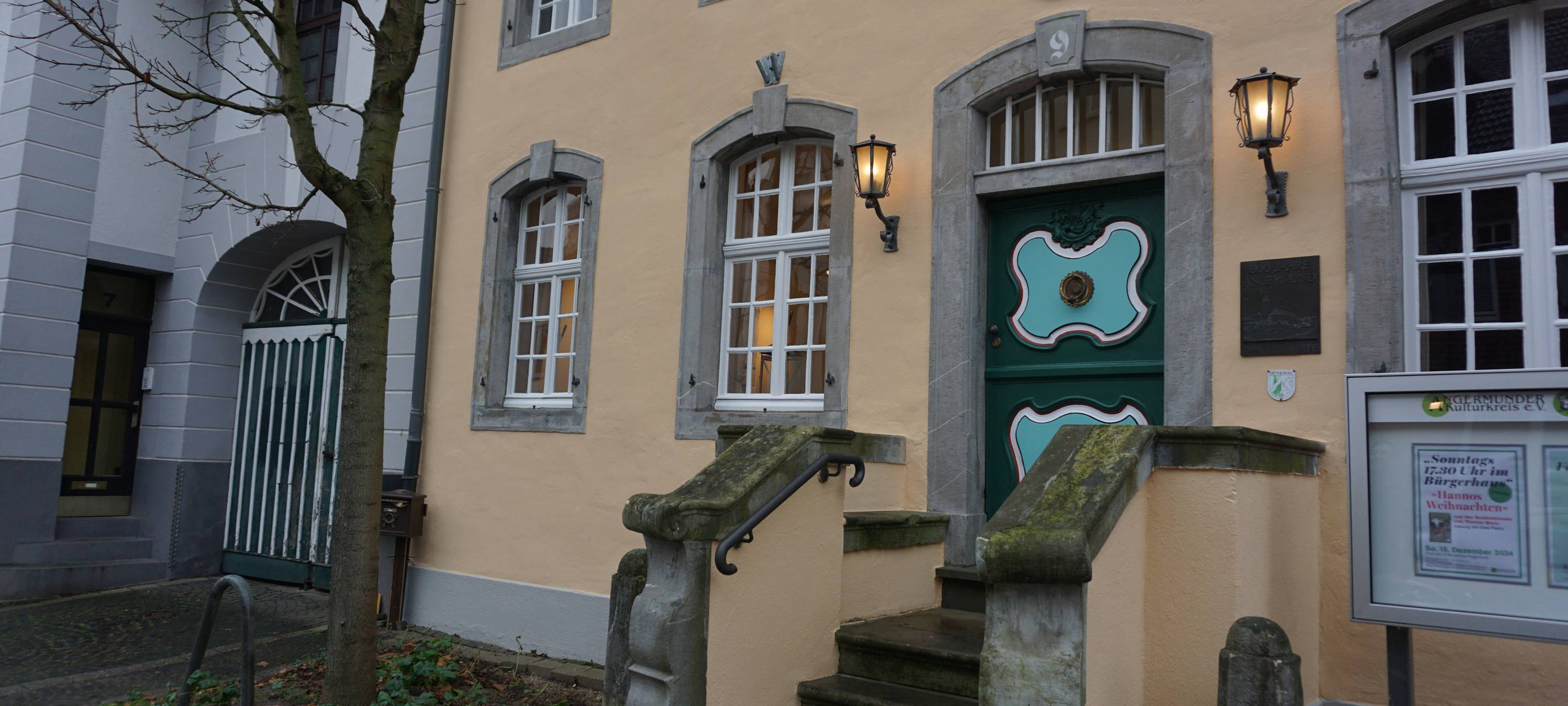 Eingang des Bürgerhauses in Angermund