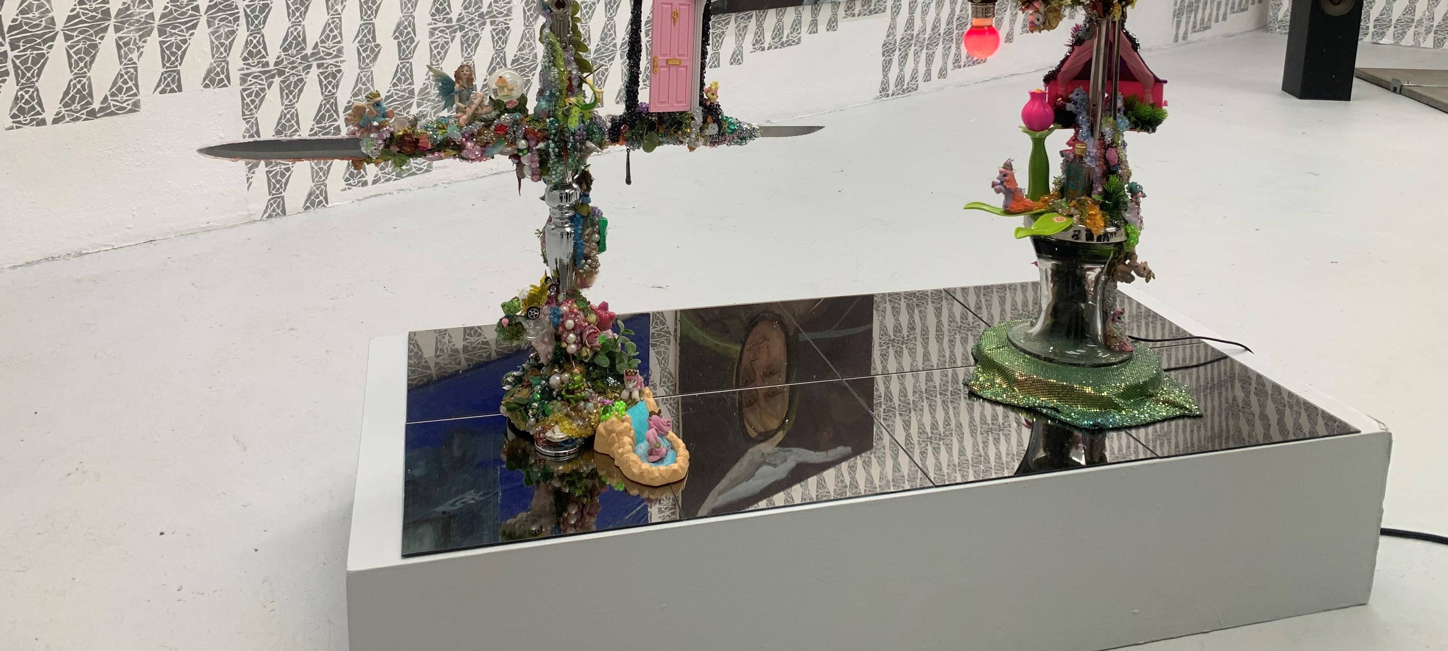 Exponate des Winterrundgangs in der Düsseldorfer Kunstakademie.