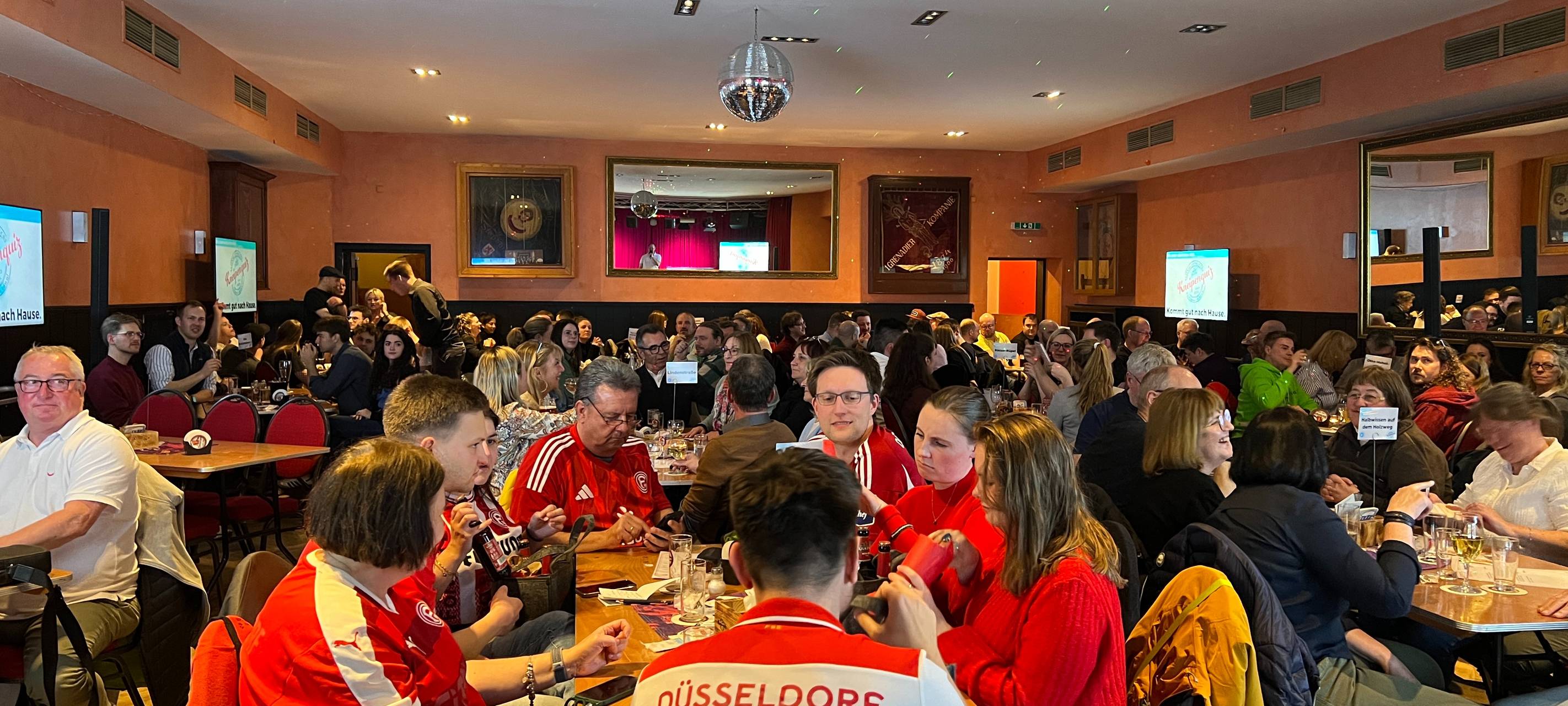 Das Antenne Düsseldorf Kneipenquiz Vol.6 im Fuchs im Hofmanns in Unterbilk
