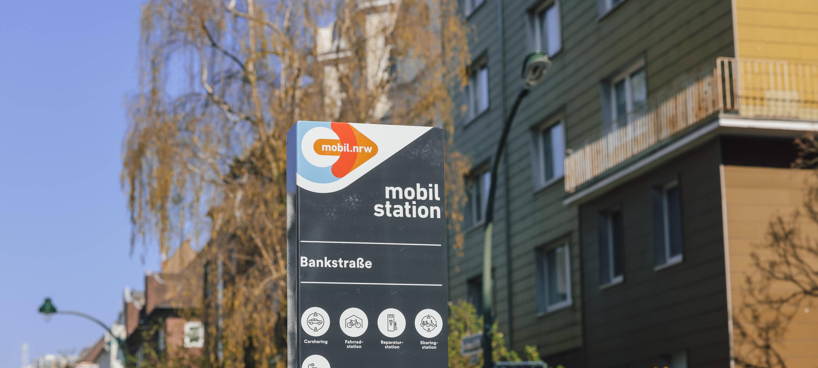 Schild der Mobilitätsstation Bankstraße